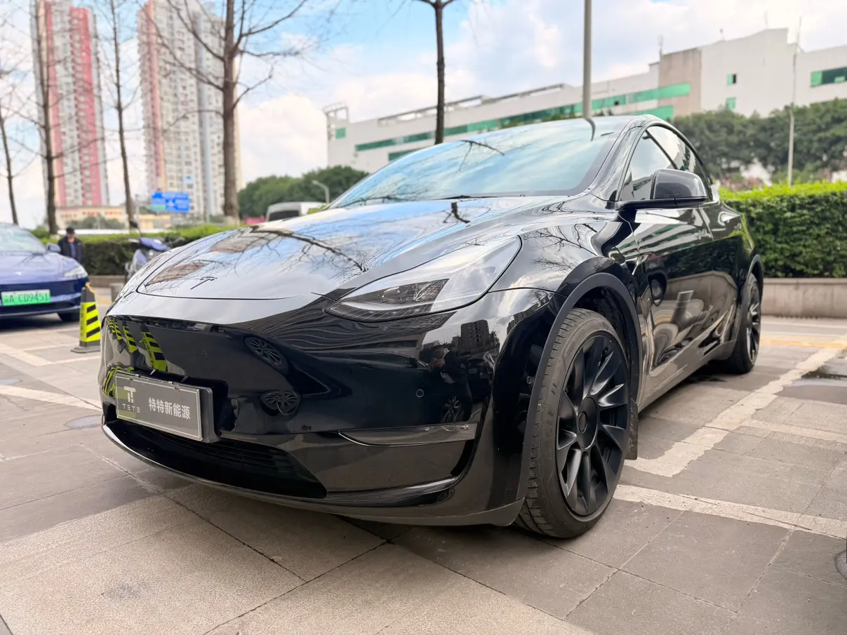Tesla Model Y  из Китая