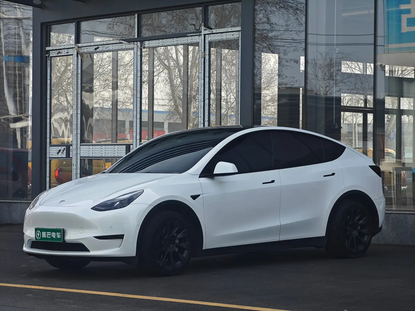 Tesla Model Y  из Китая