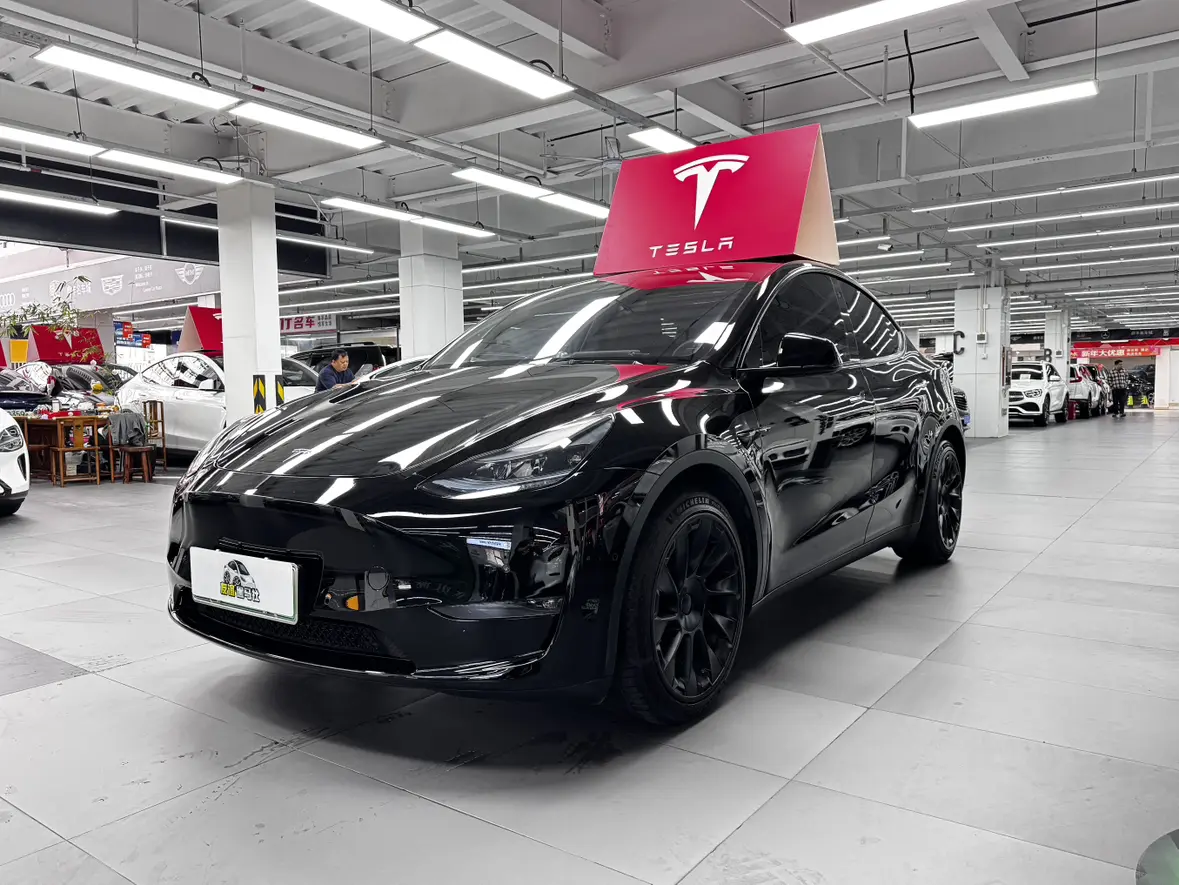 Tesla Model Y  из Китая