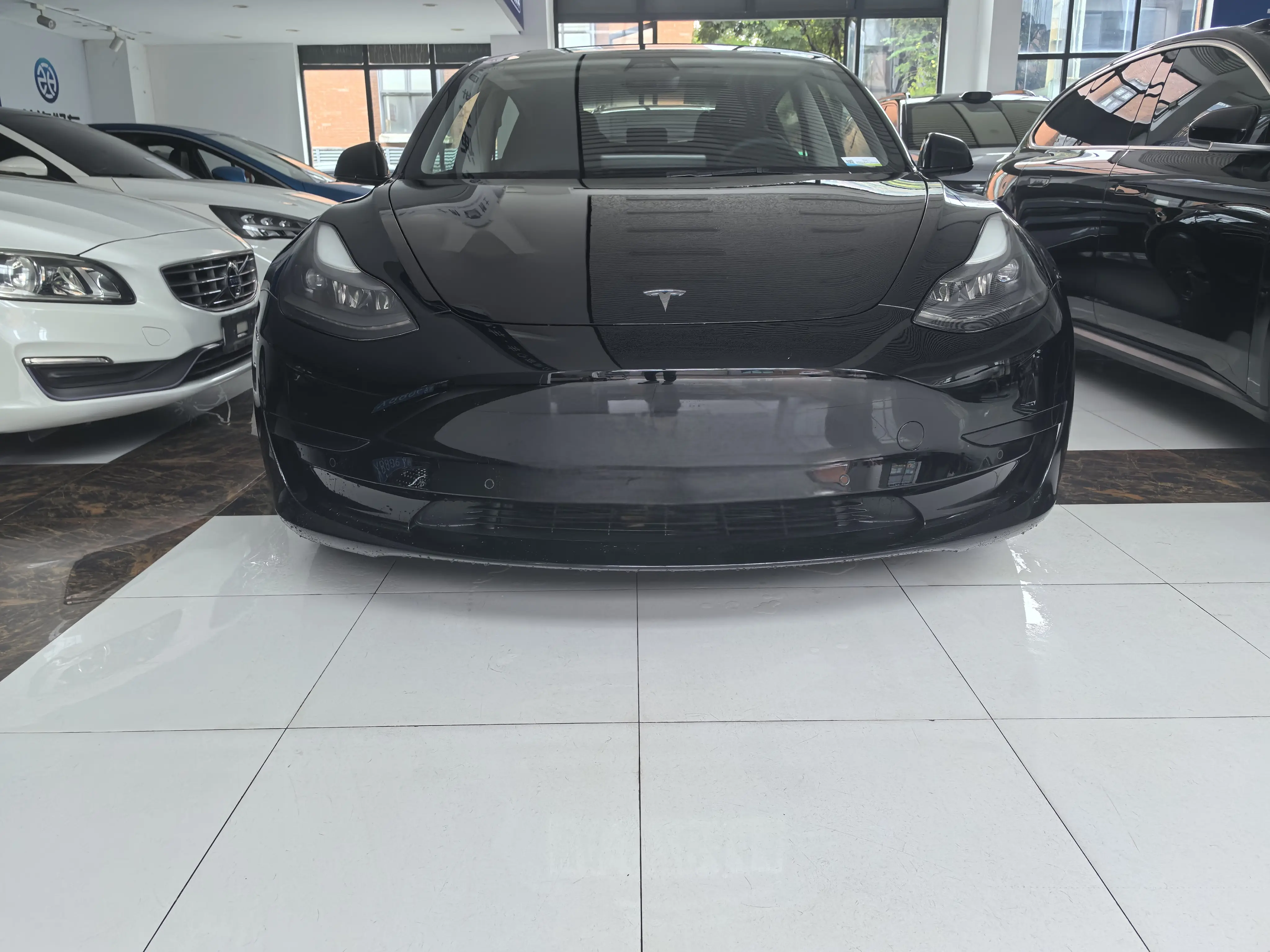 Tesla Model Y  из Китая