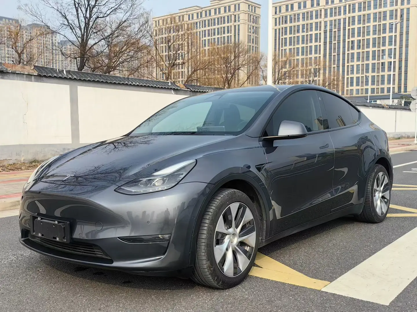 Tesla Model Y  из Китая