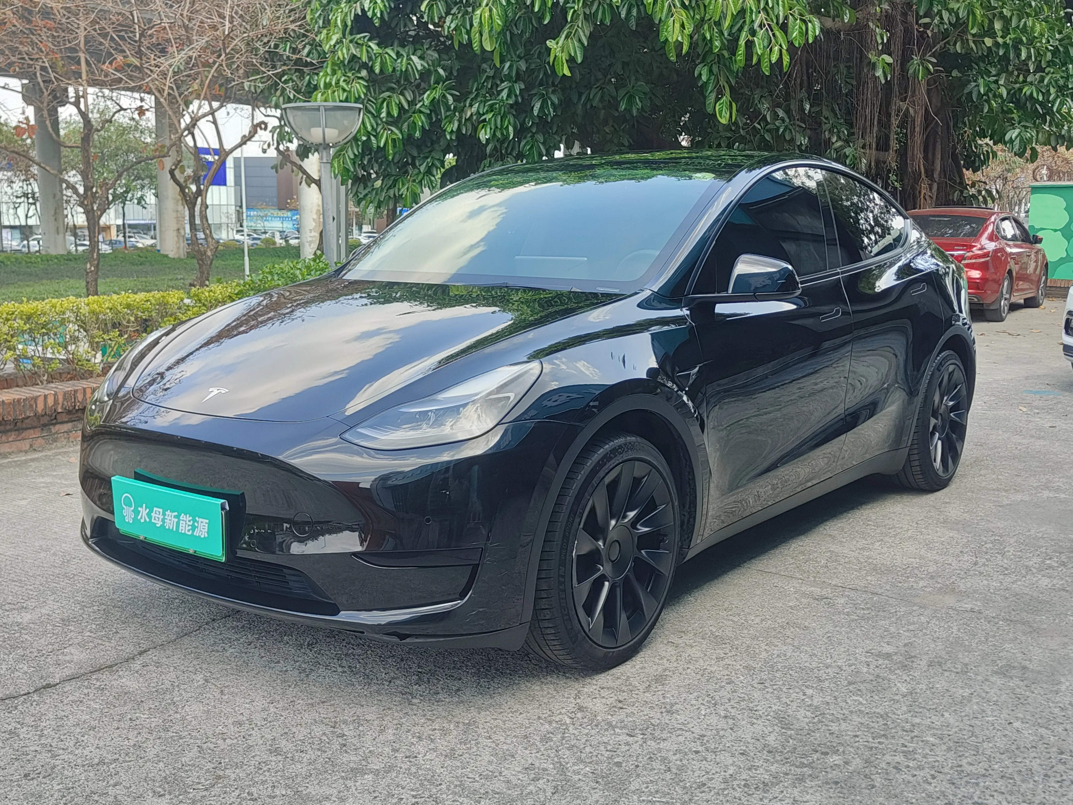 Tesla Model Y  из Китая