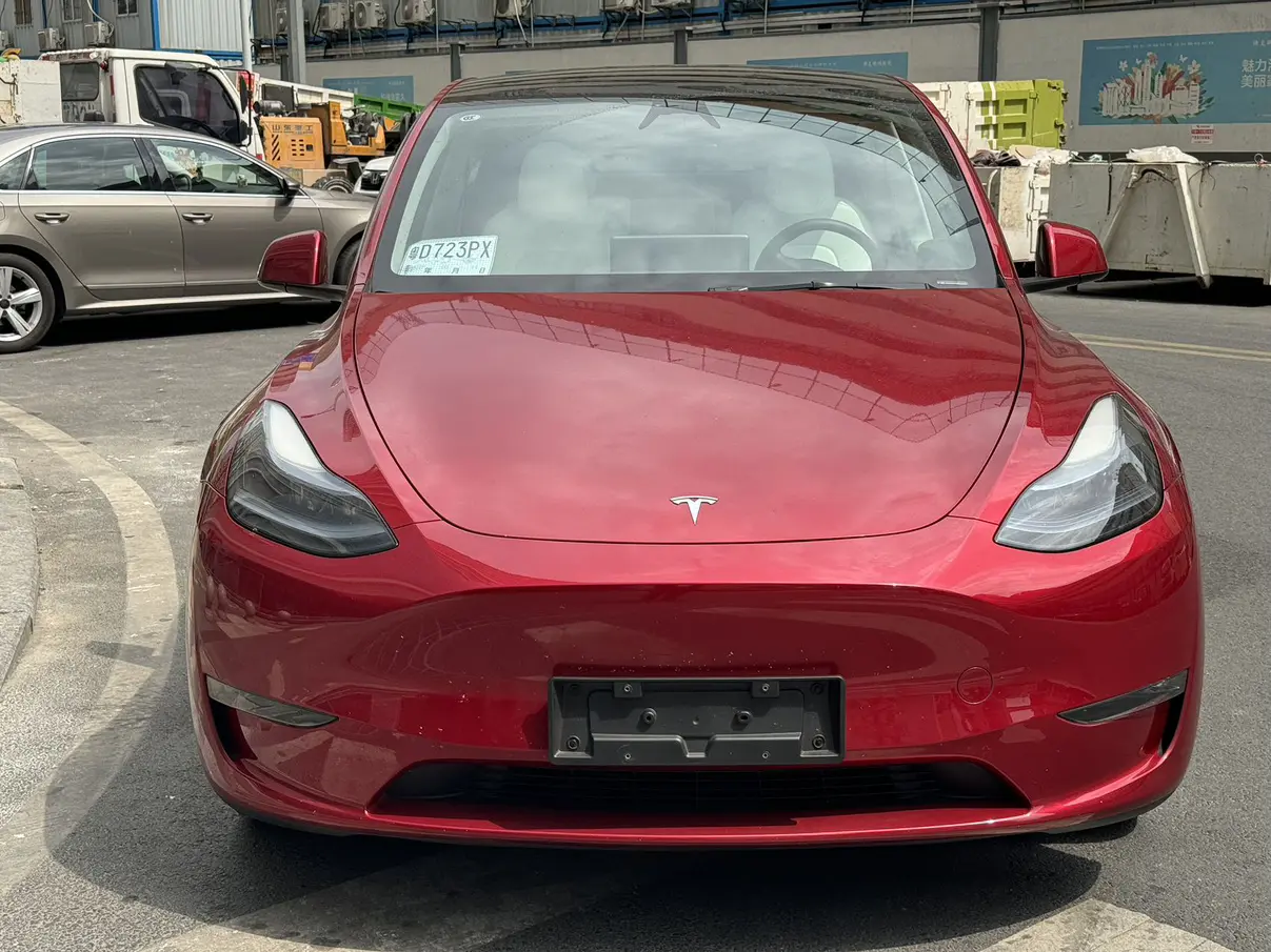 Tesla Model Y  из Китая