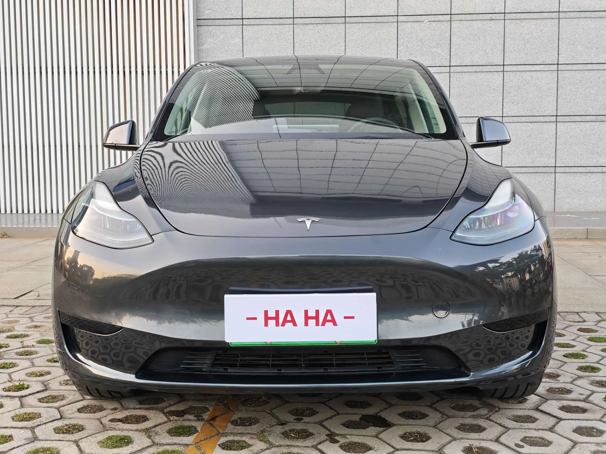 Tesla Model Y  из Китая