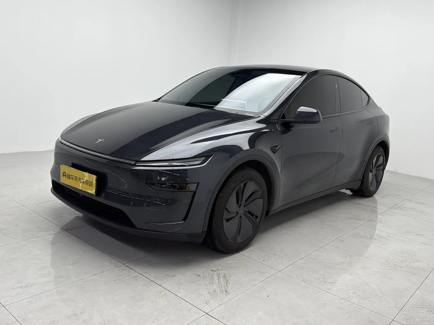 Tesla Model Y  из Китая
