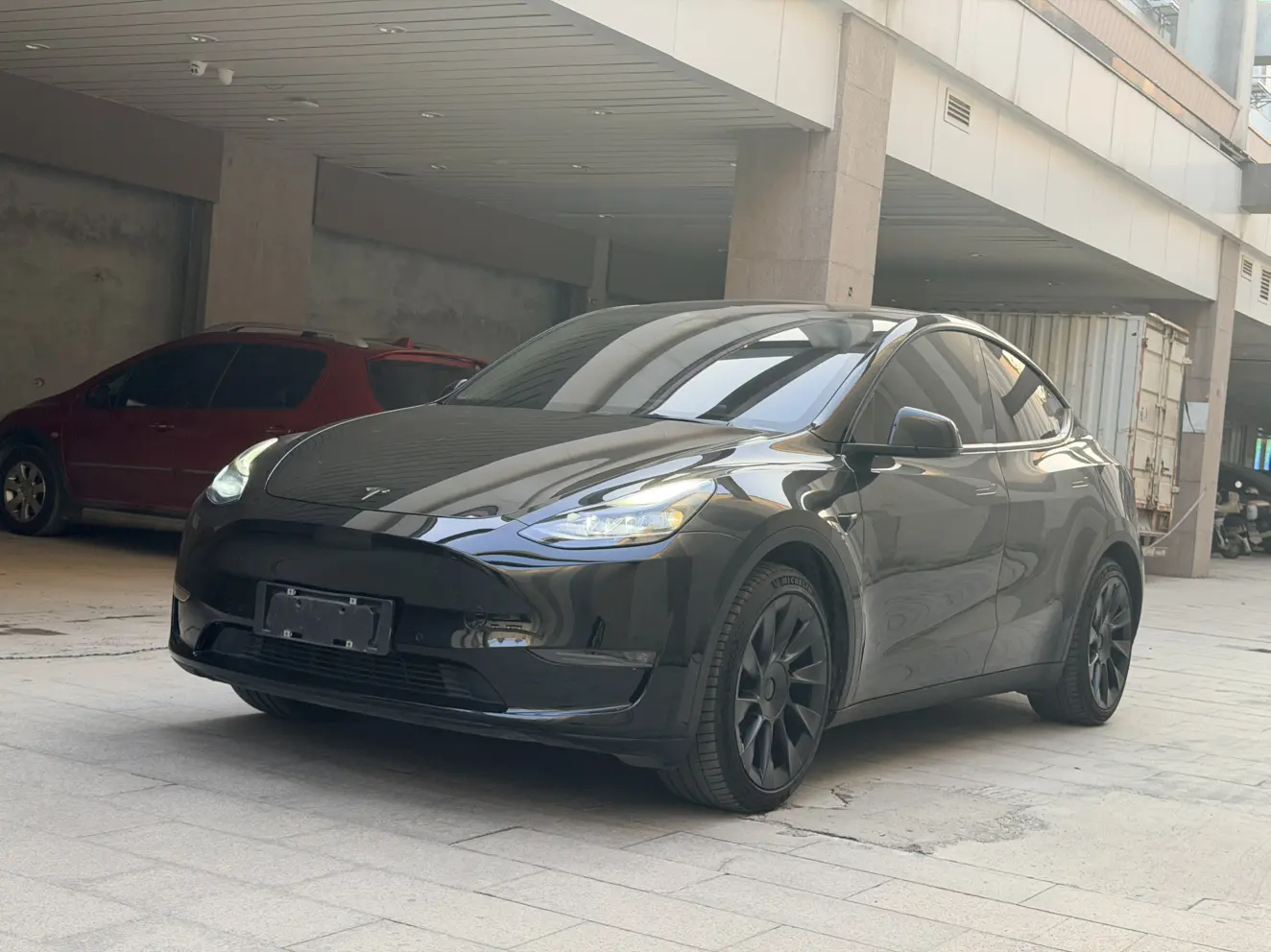 Tesla Model Y  из Китая