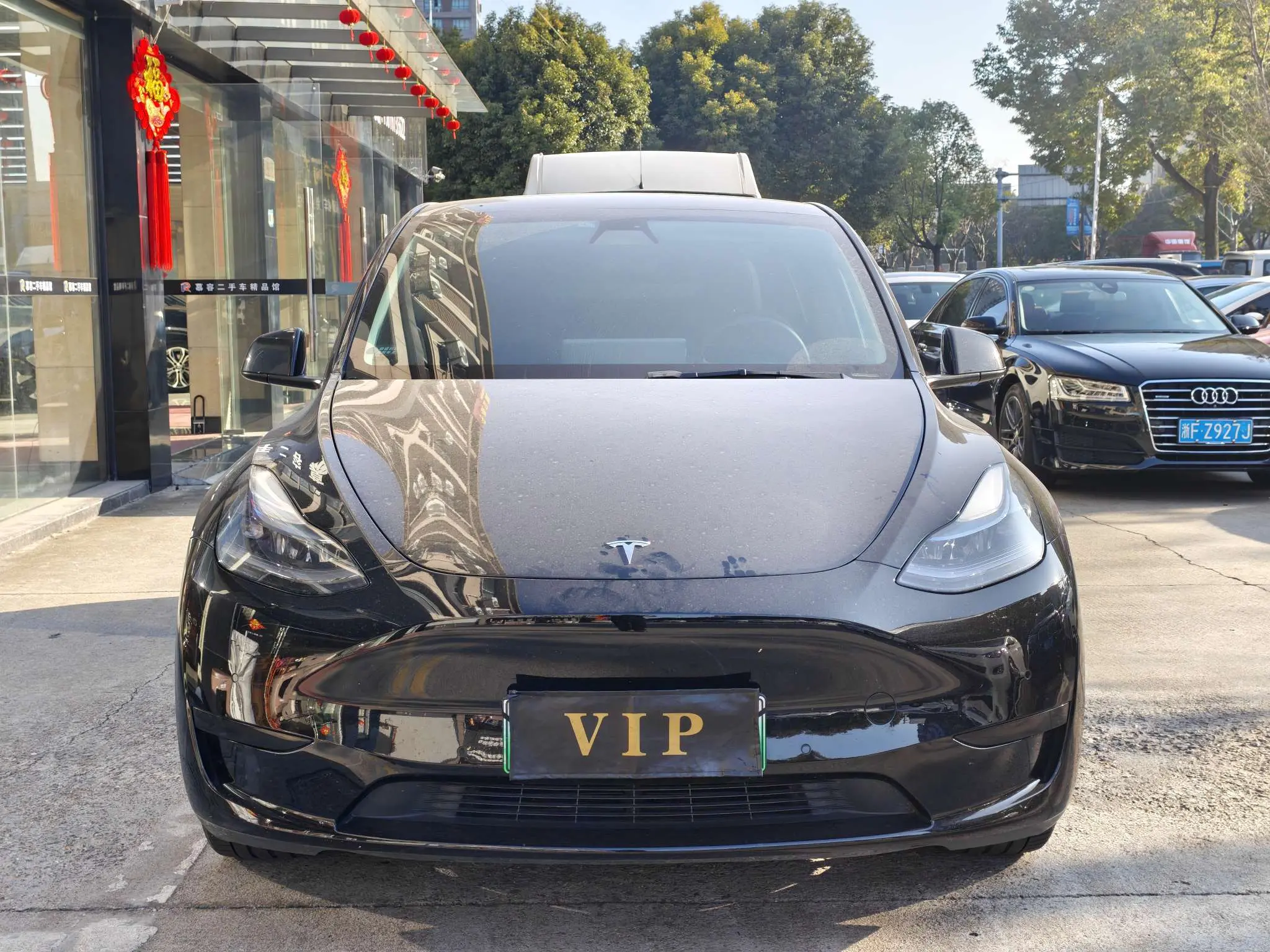 Tesla Model Y  из Китая