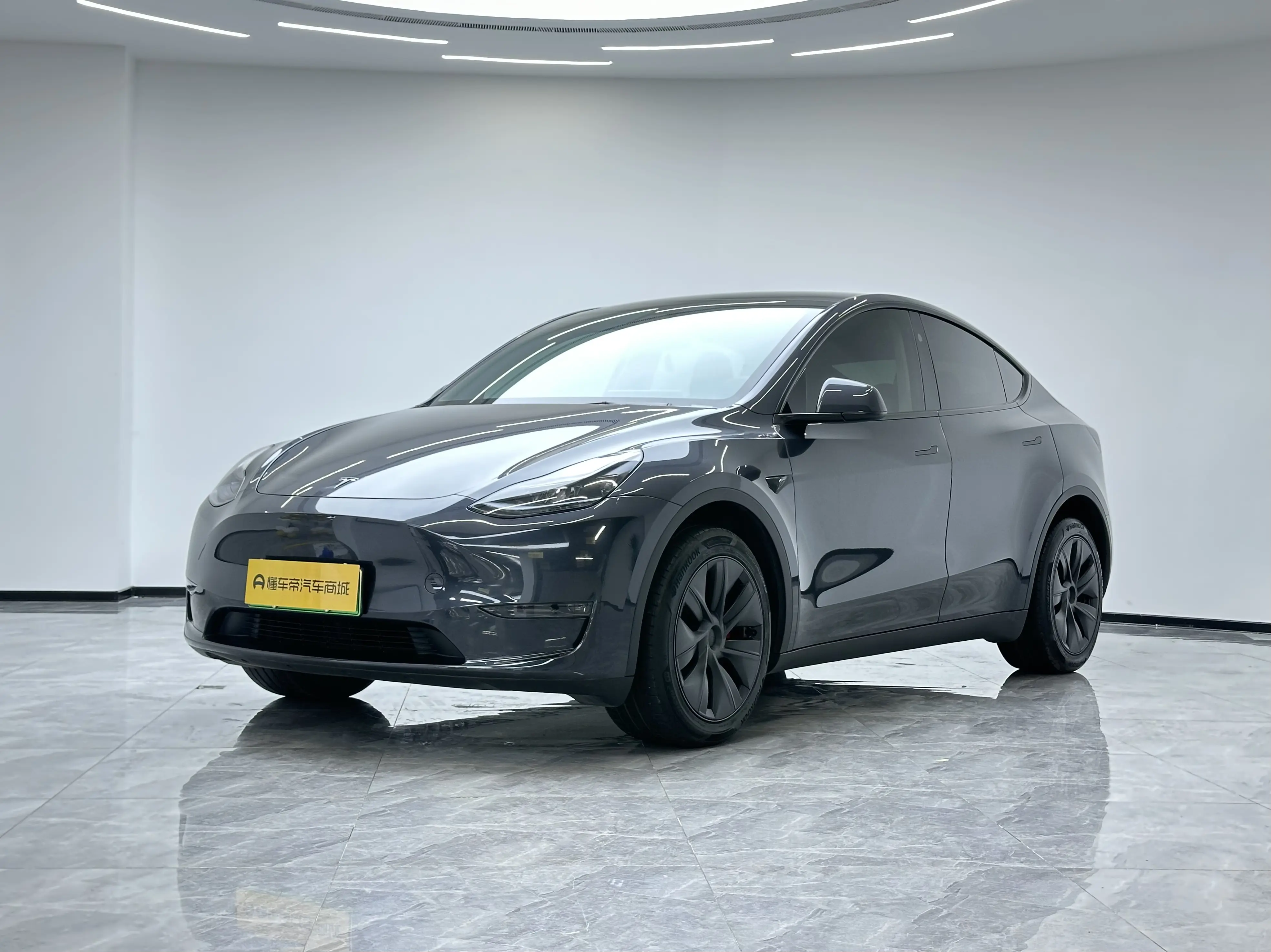 Tesla Model Y  из Китая