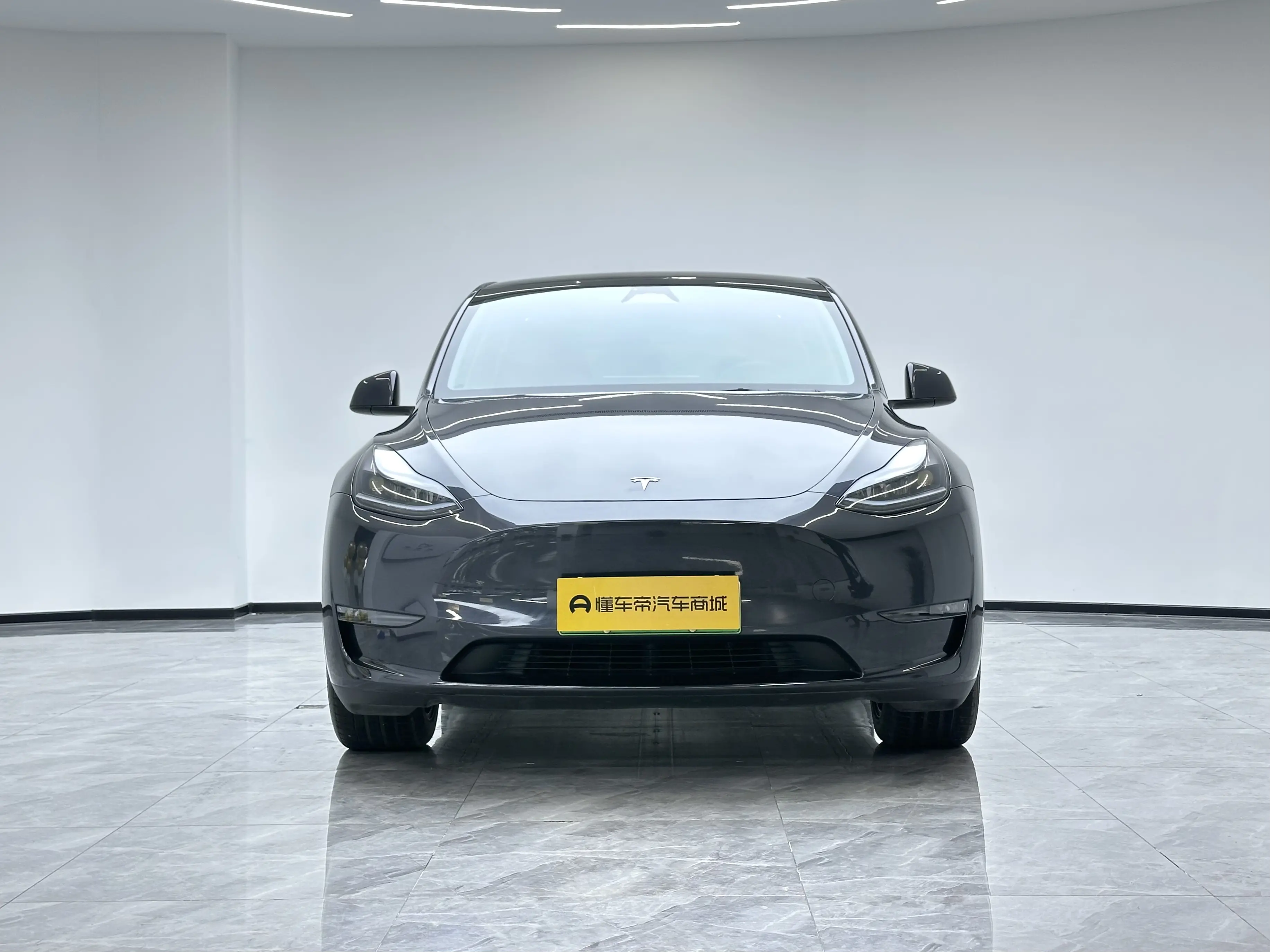 Tesla Model Y  из Китая