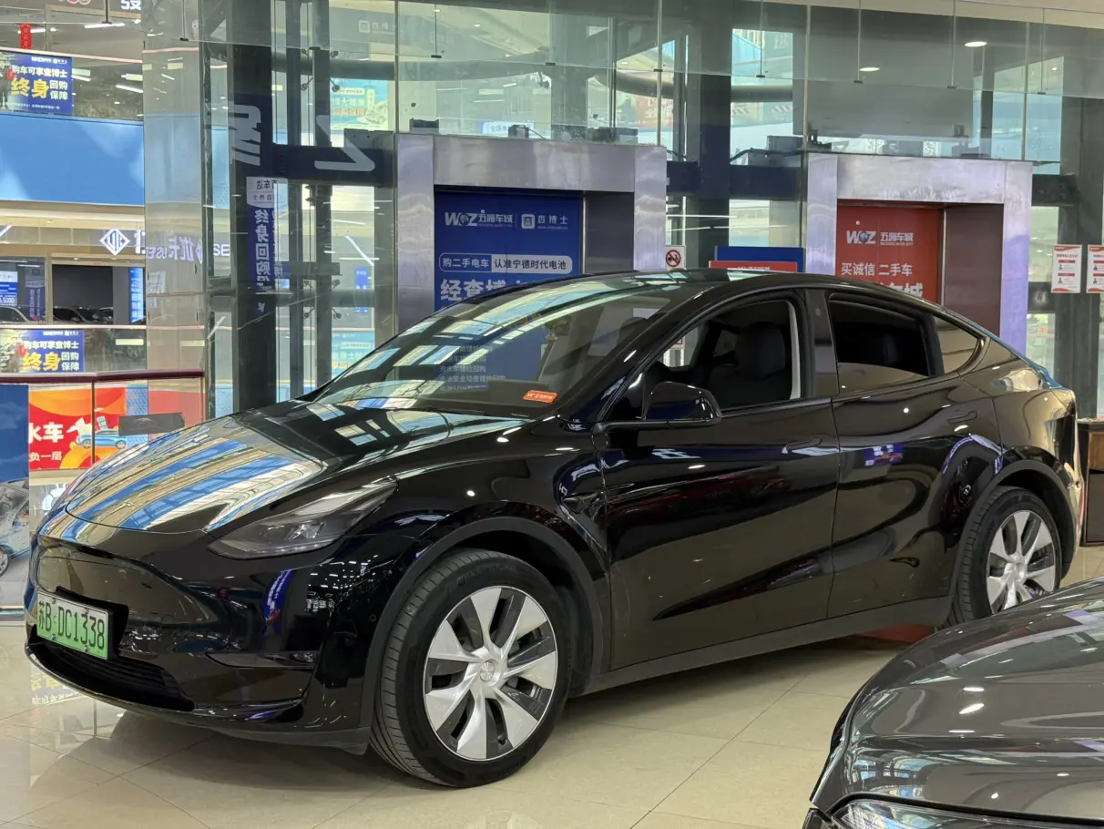 Tesla Model Y  из Китая