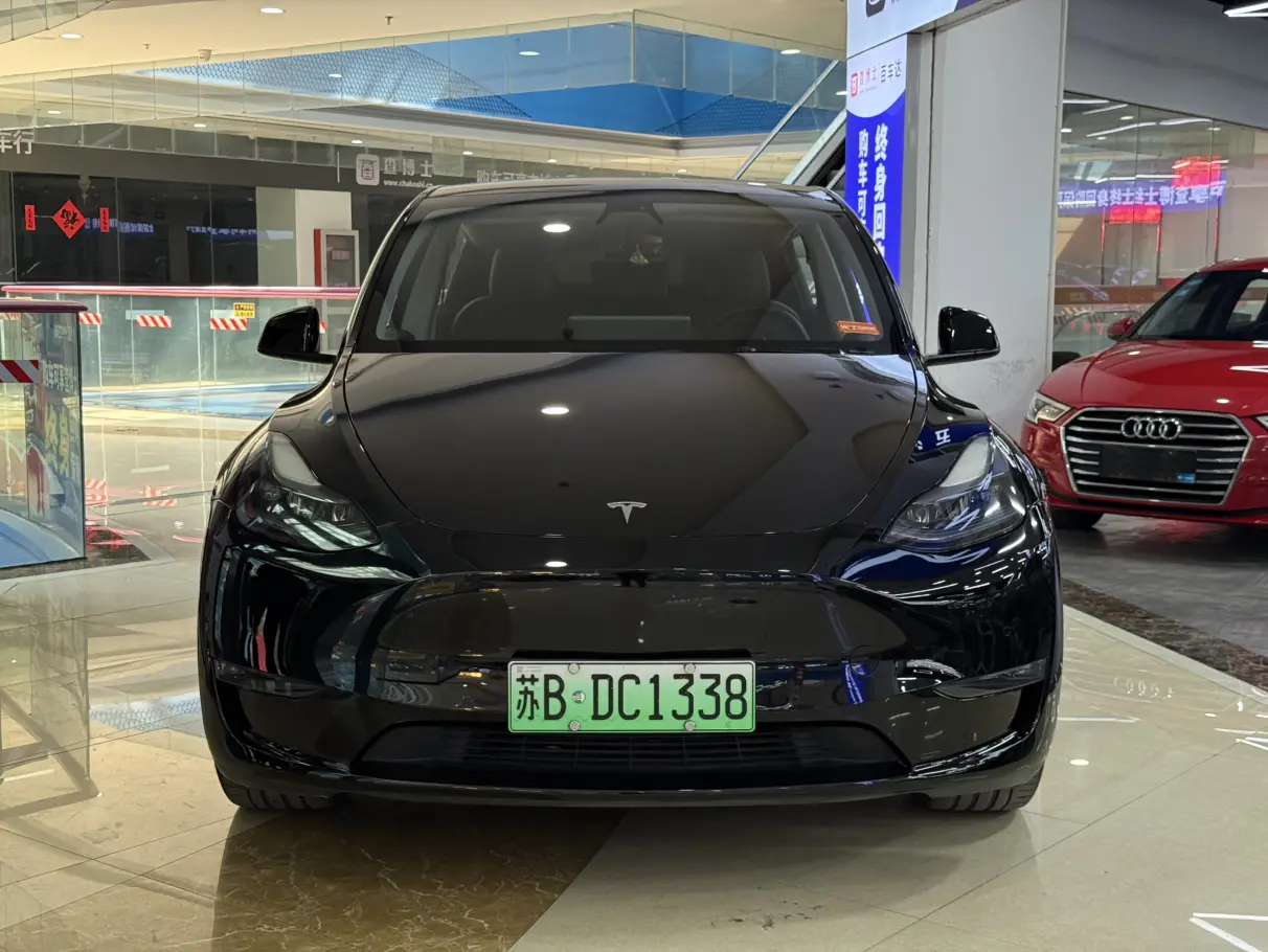 Tesla Model Y  из Китая