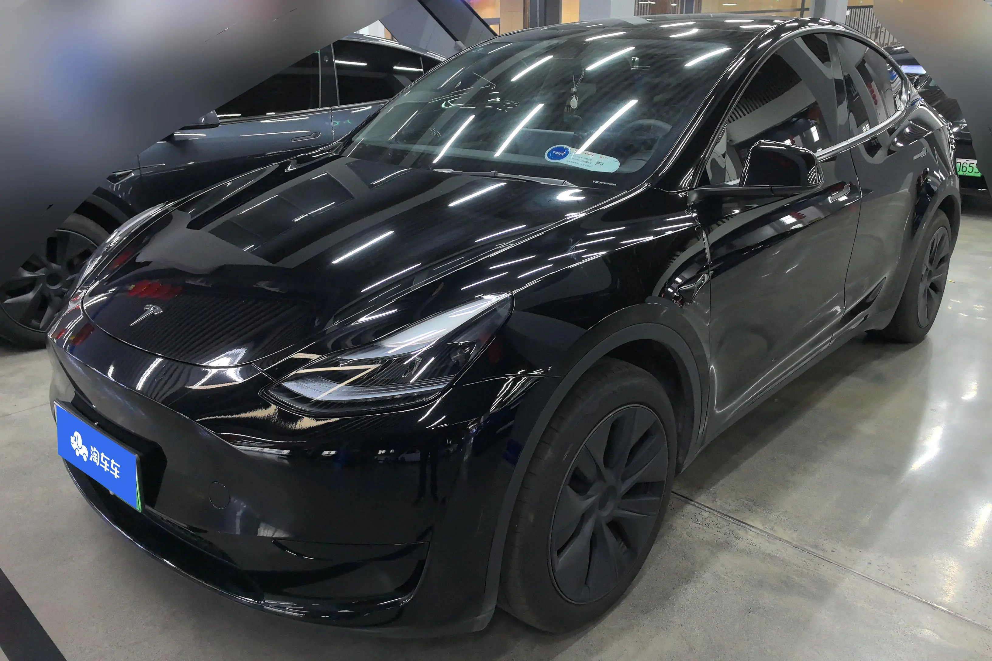 Tesla Model Y  из Китая
