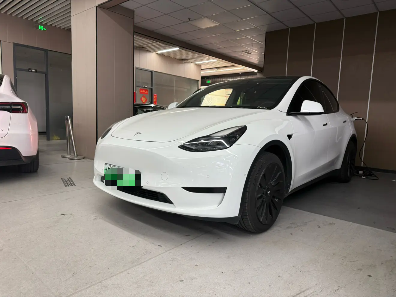 Tesla Model Y  из Китая