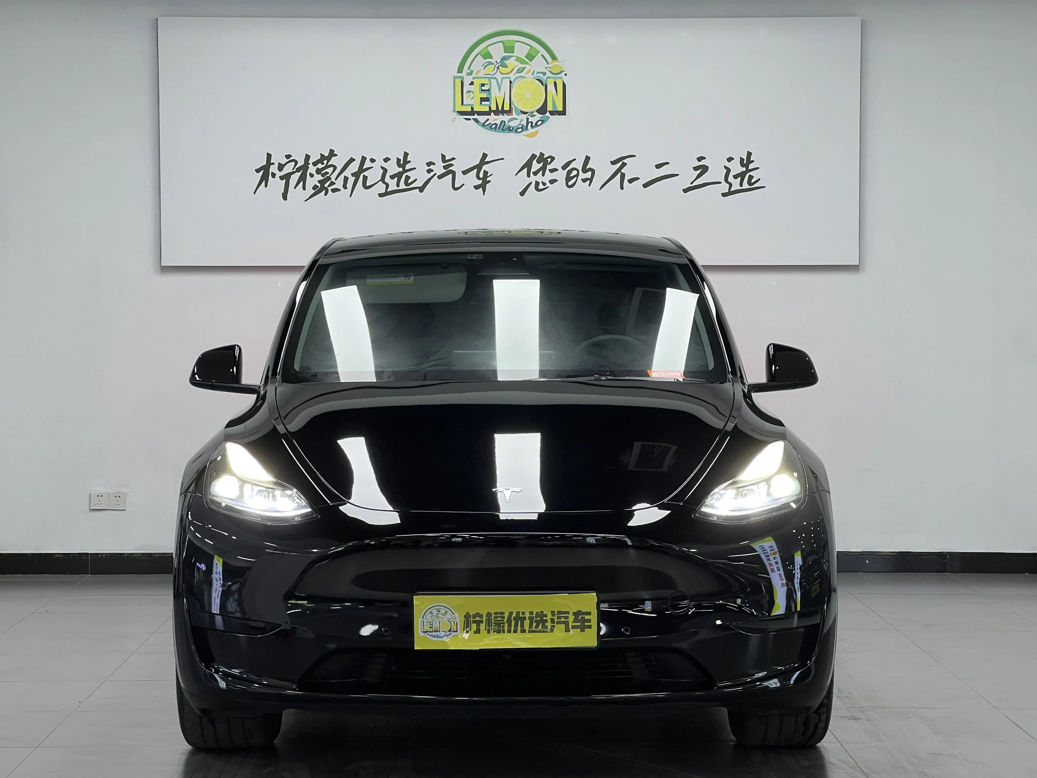 Tesla Model Y  из Китая