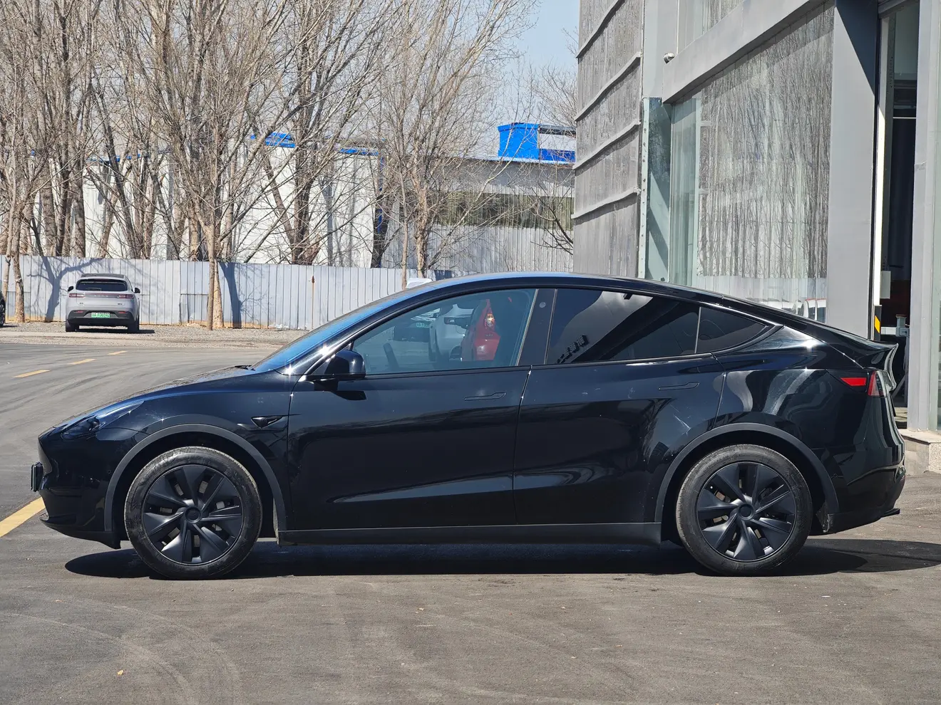 Tesla Model Y  из Китая