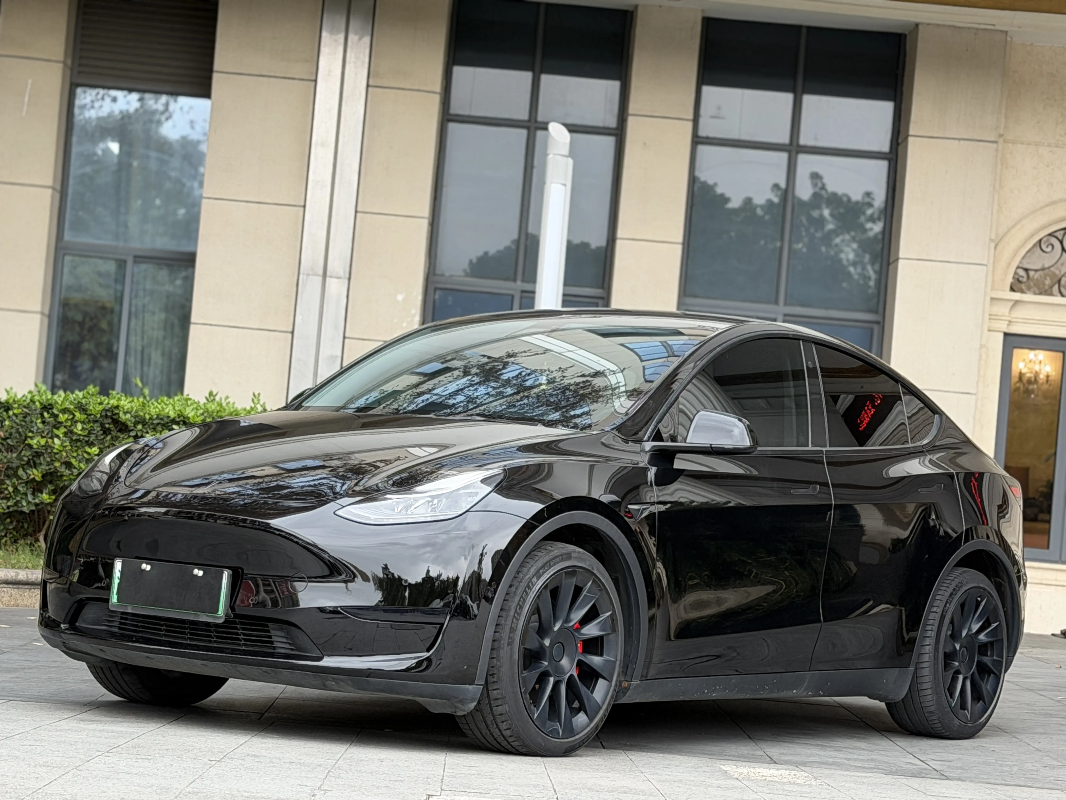 Tesla Model Y  из Китая