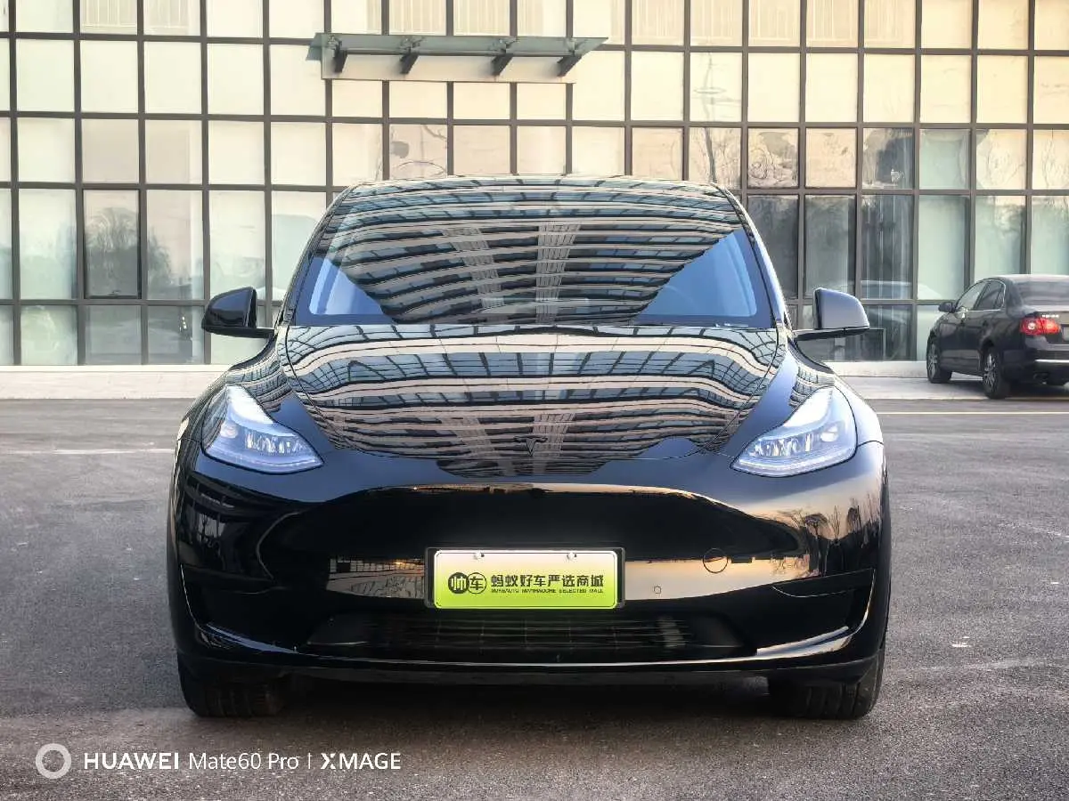 Tesla Model Y  из Китая