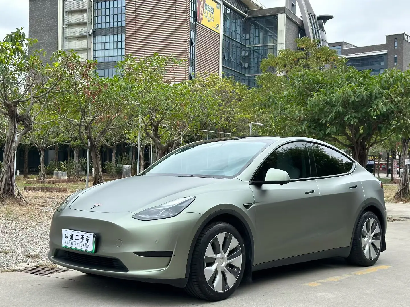 Tesla Model Y  из Китая
