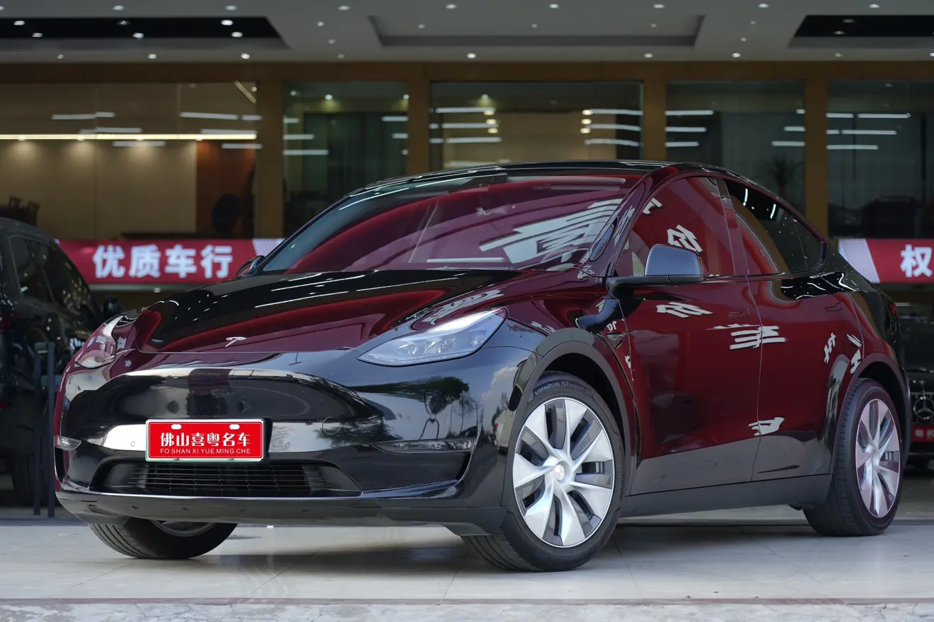 Tesla Model Y  из Китая