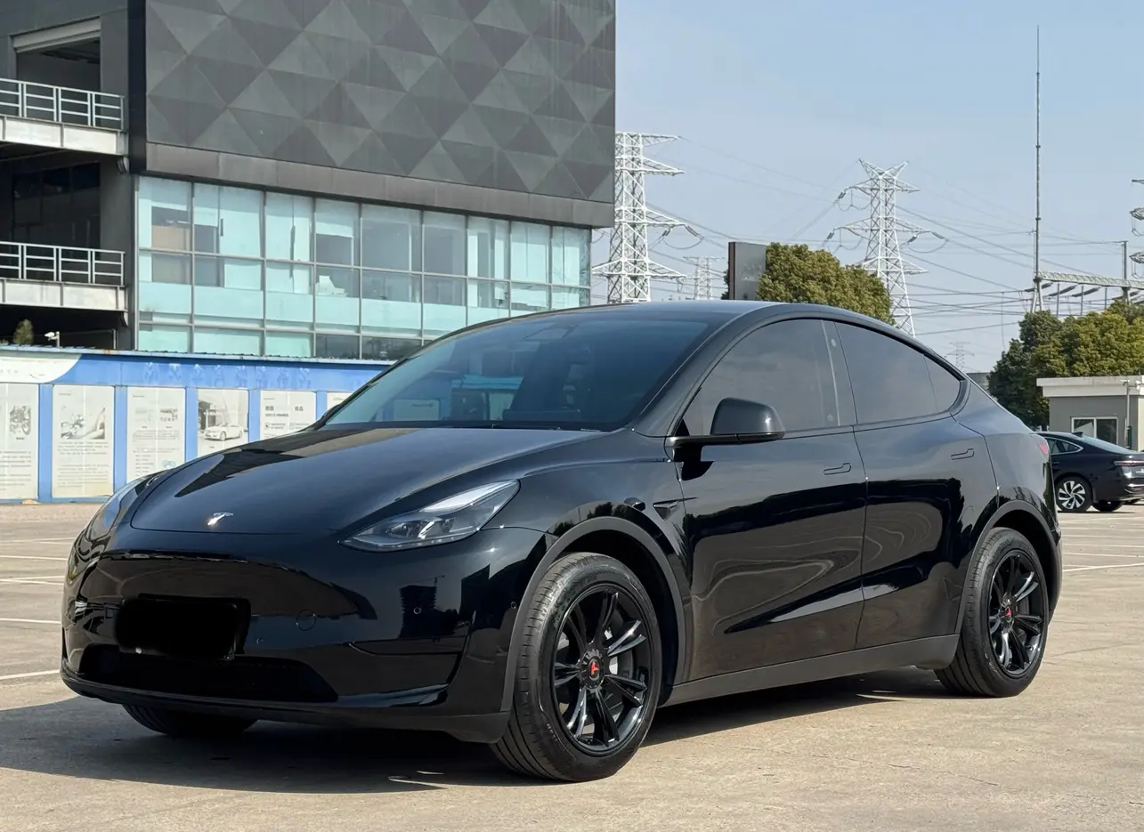 Tesla Model Y  из Китая