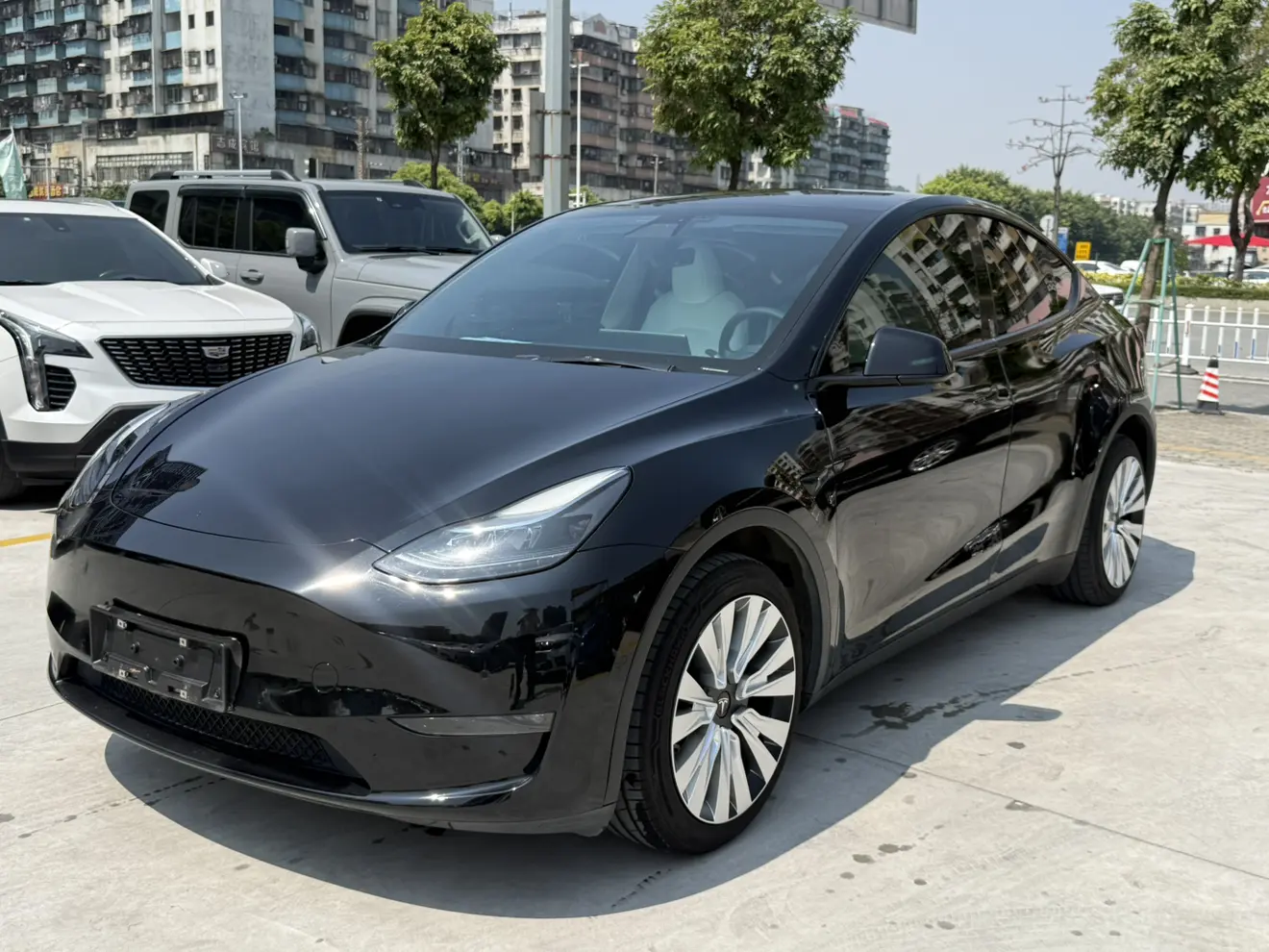 Tesla Model Y  из Китая
