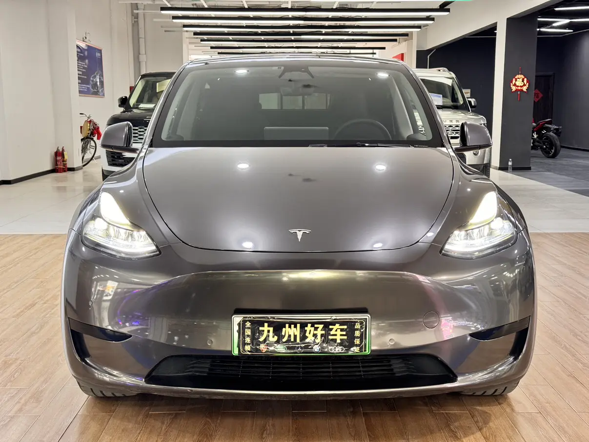 Tesla Model Y  из Китая