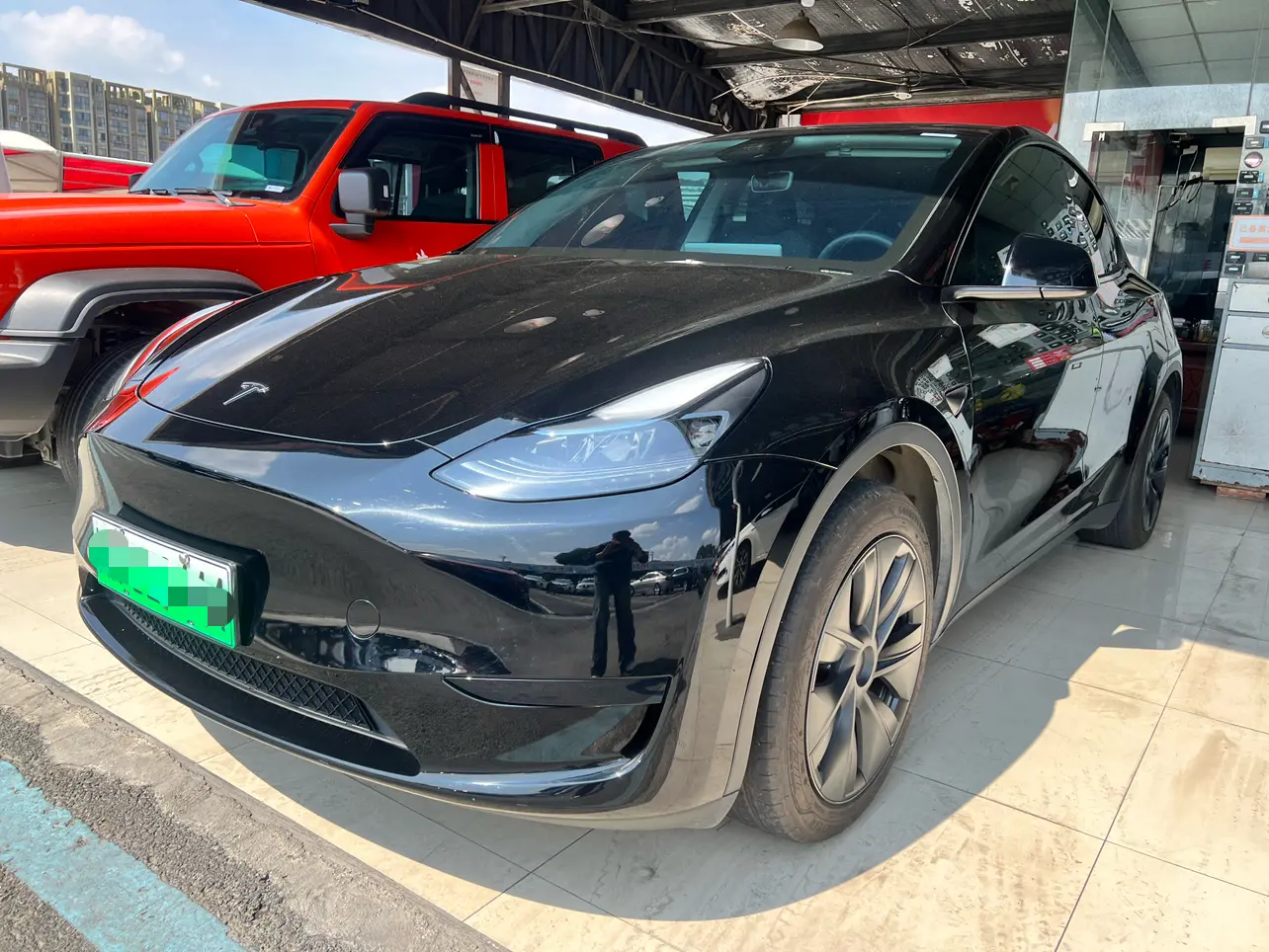 Tesla Model Y  из Китая