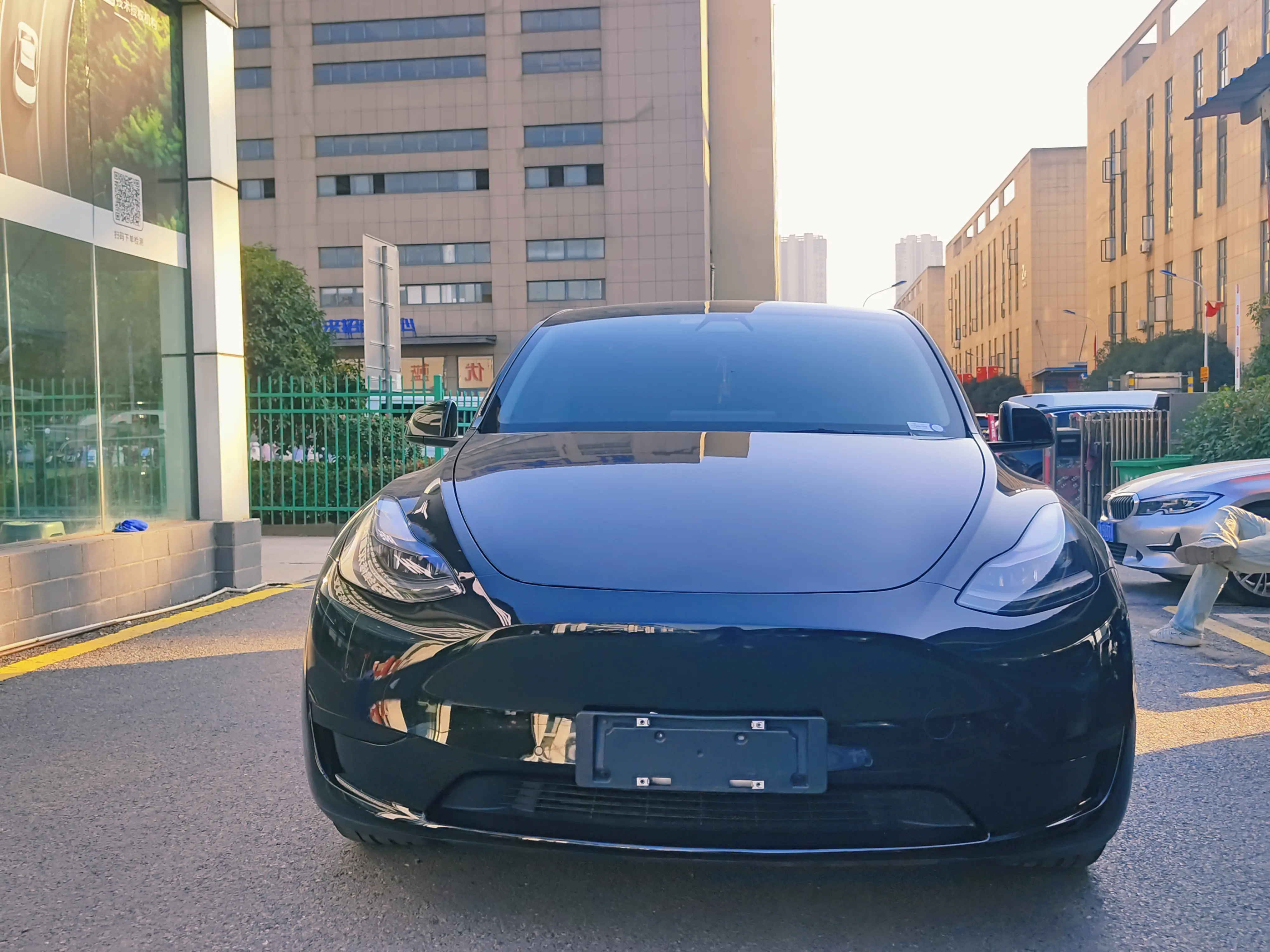 Tesla Model Y  из Китая