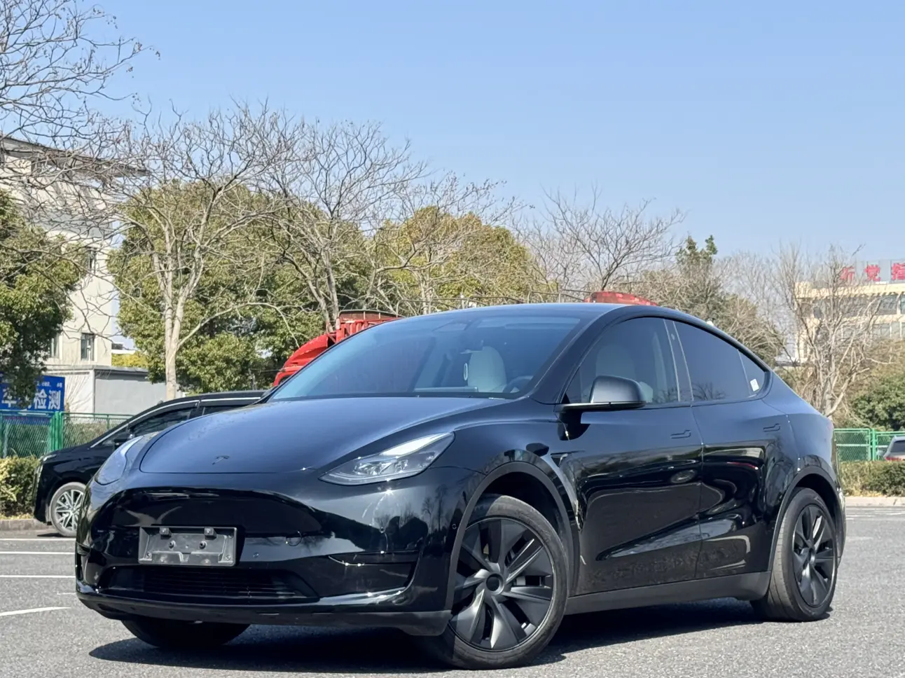 Tesla Model Y  из Китая