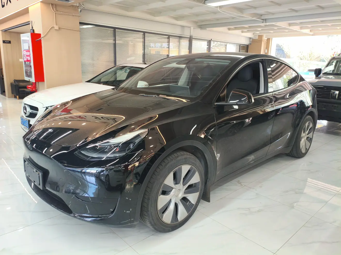 Tesla Model Y  из Китая