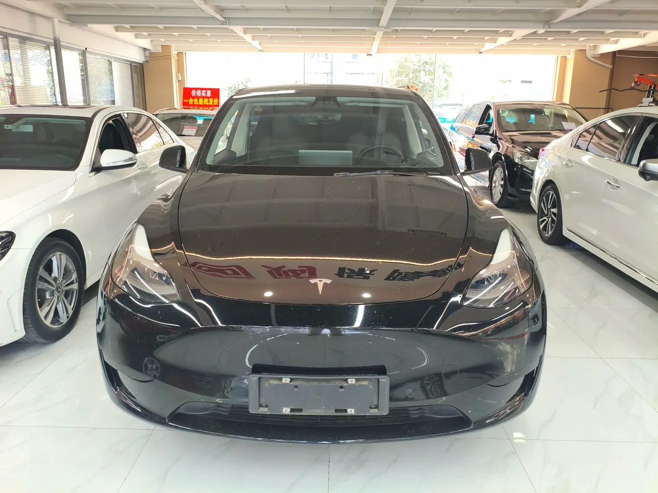 Tesla Model Y  из Китая