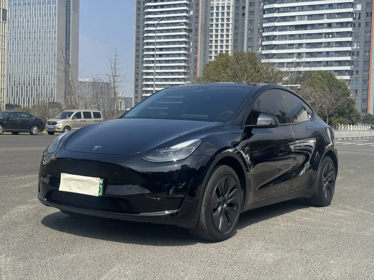 Tesla Model Y  из Китая
