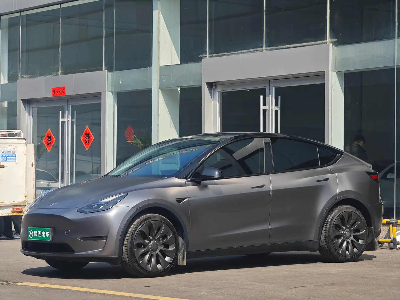 Tesla Model Y  из Китая