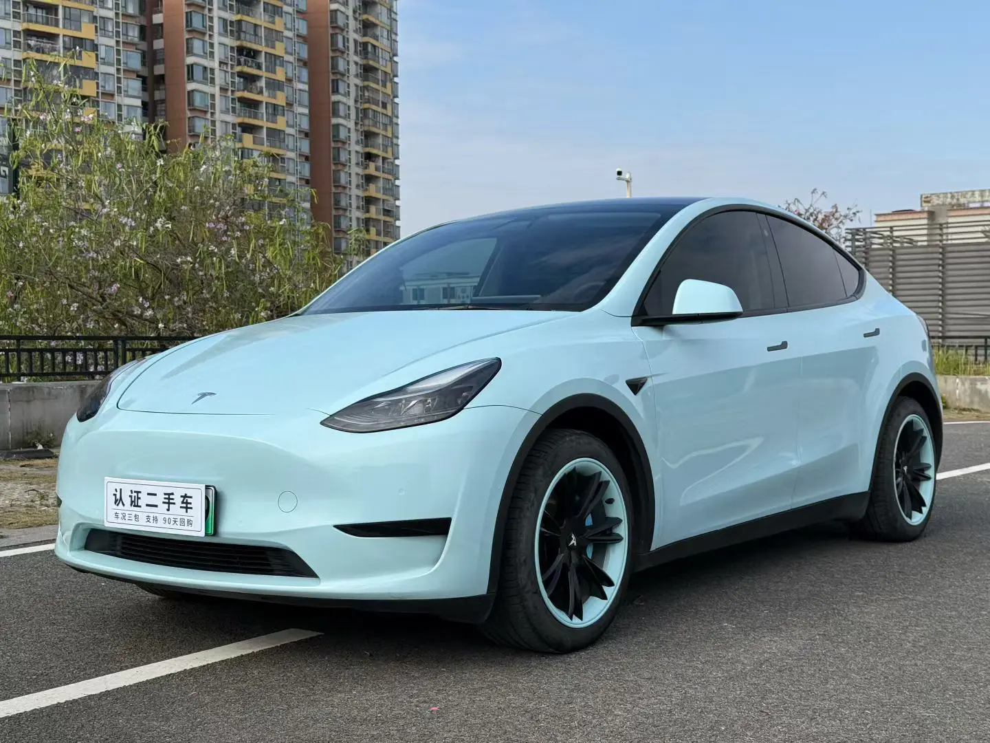Tesla Model Y  из Китая