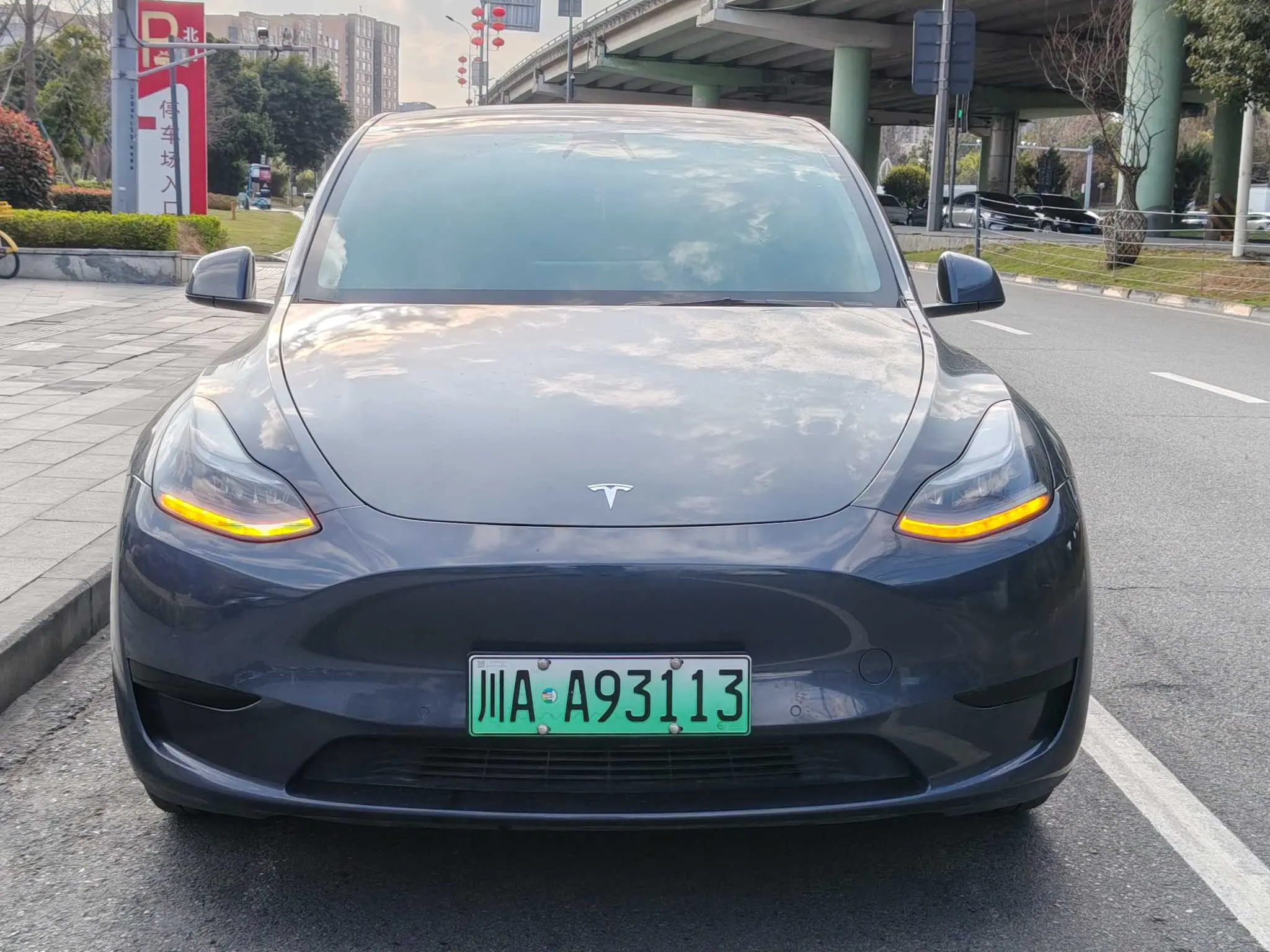 Tesla Model Y  из Китая