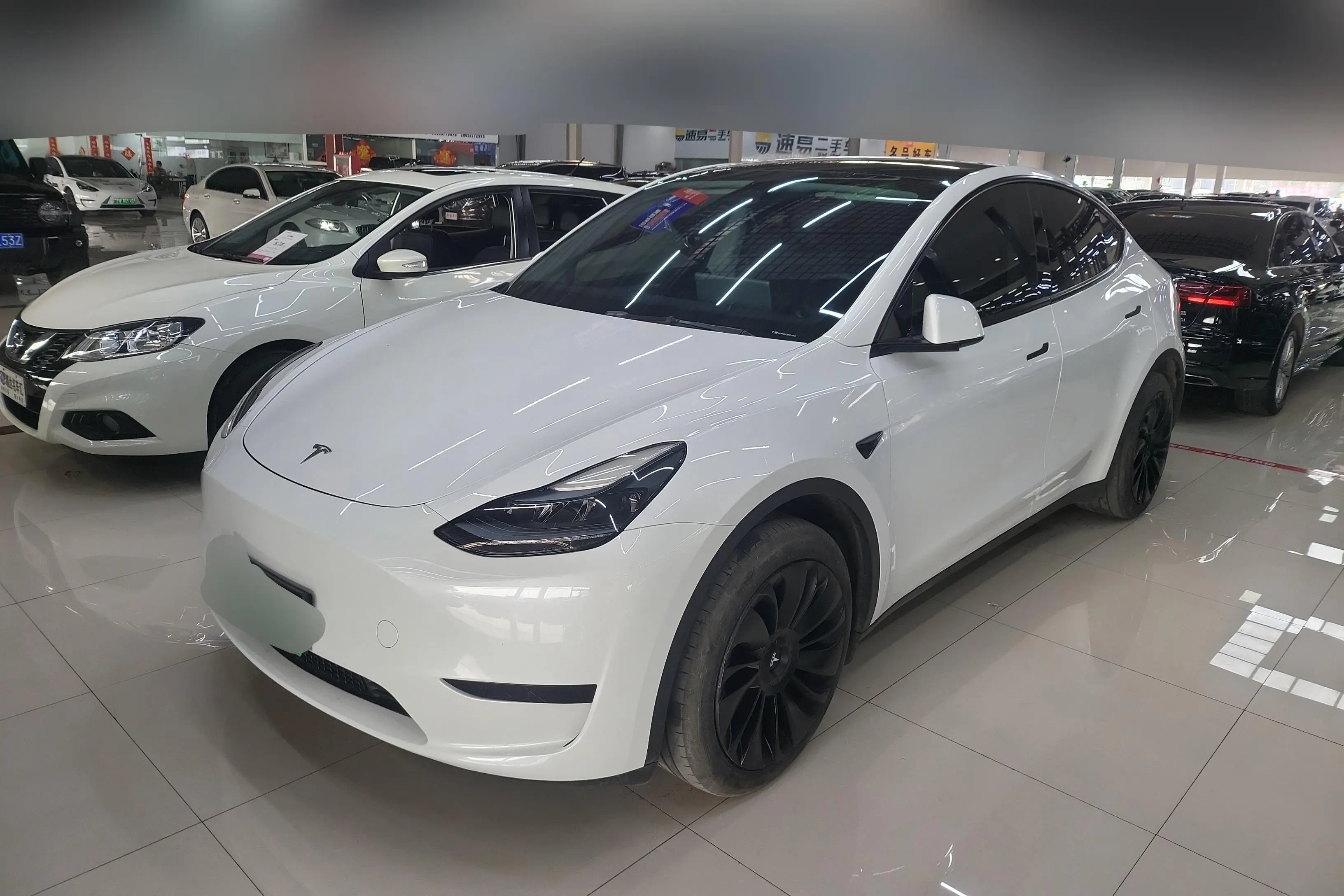 Tesla Model Y  из Китая