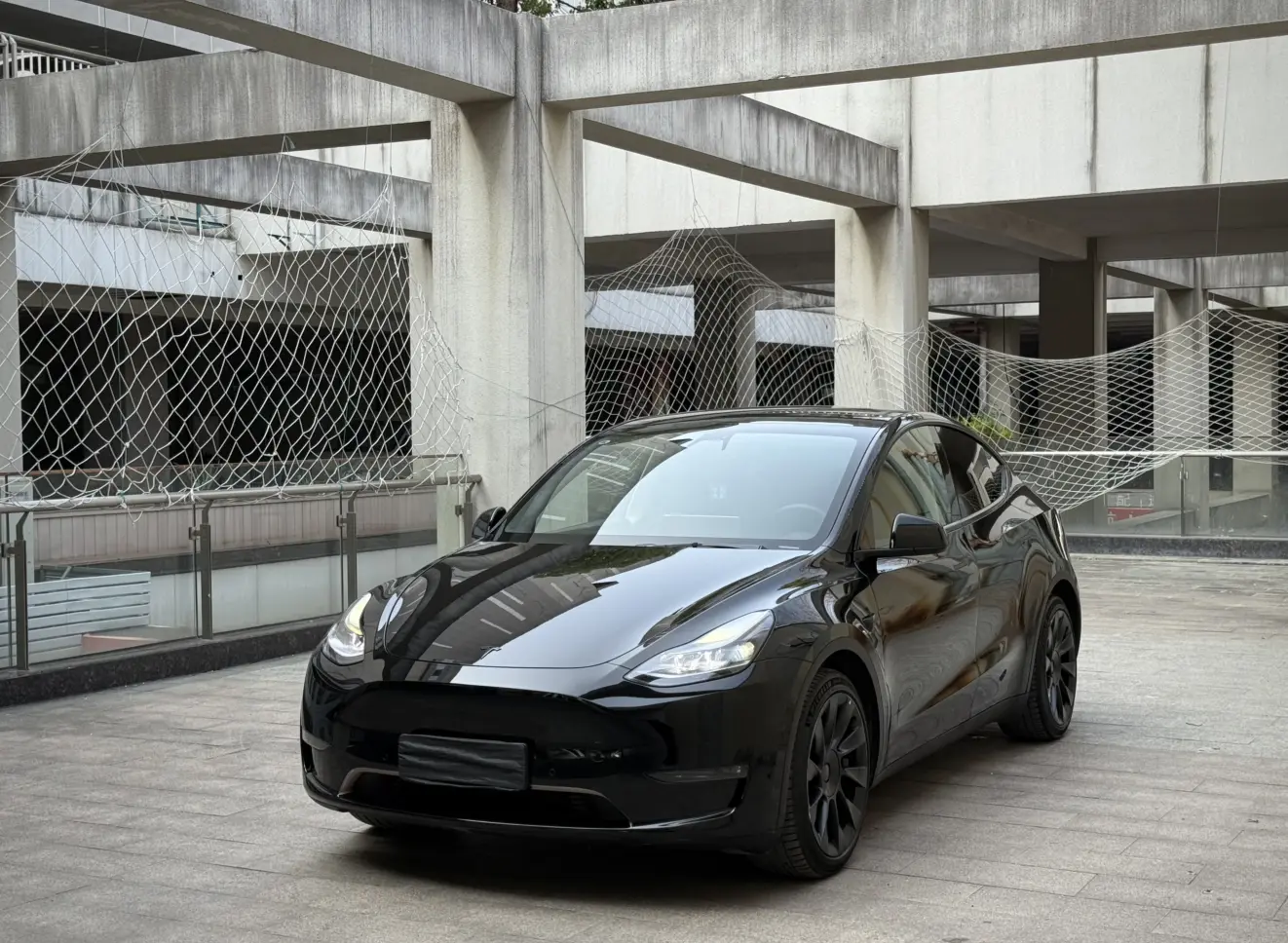 Tesla Model Y  из Китая