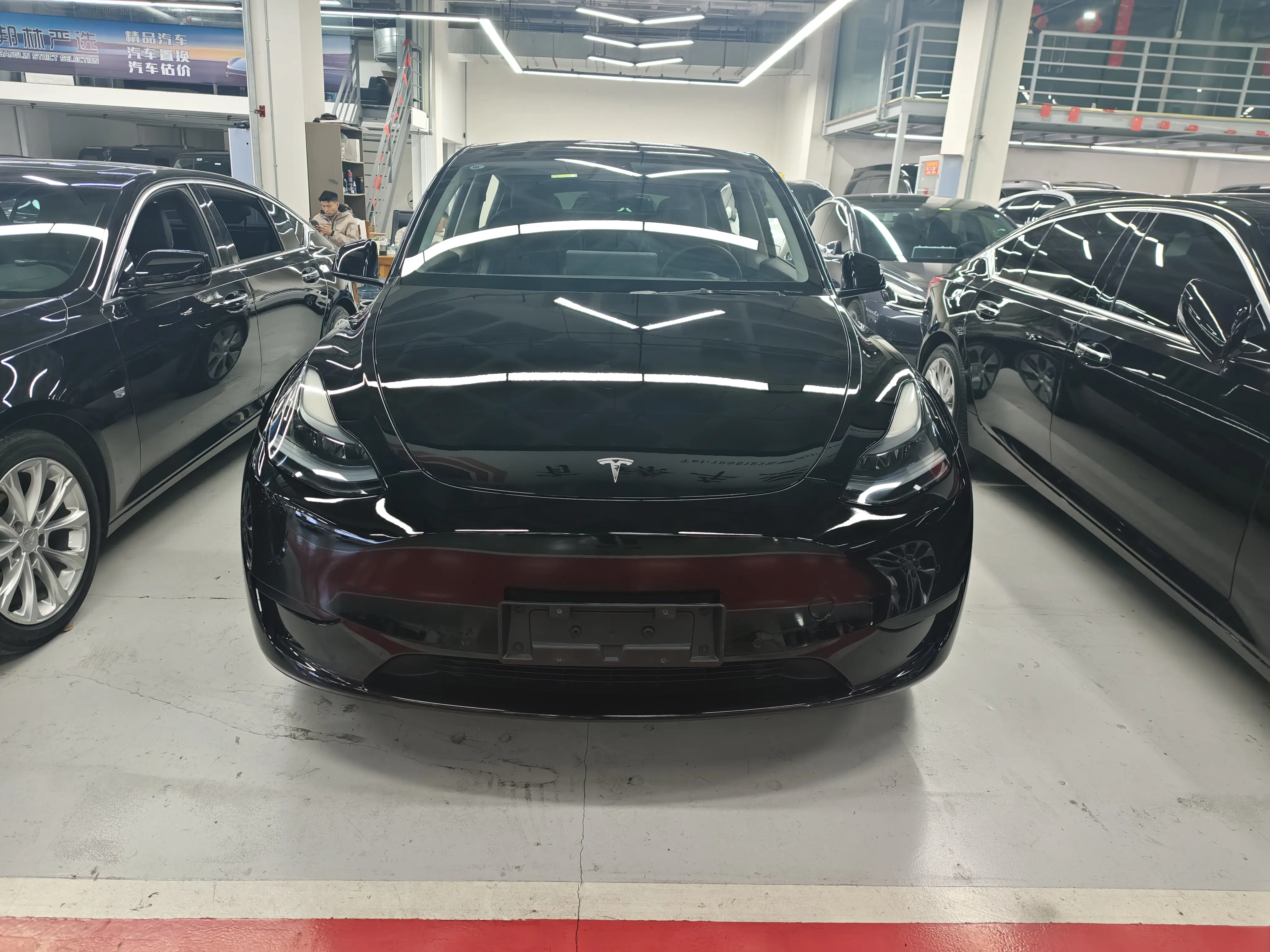 Tesla Model Y  из Китая