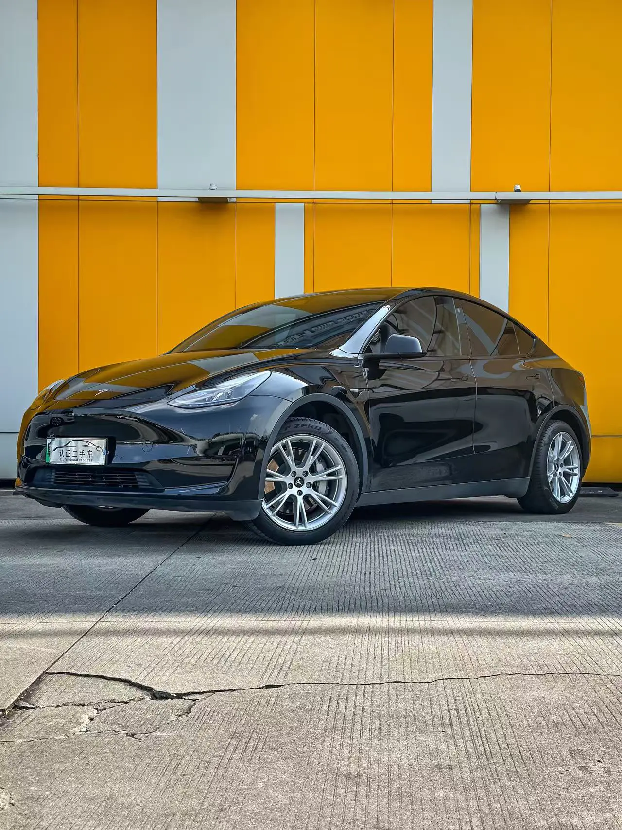 Tesla Model Y  из Китая
