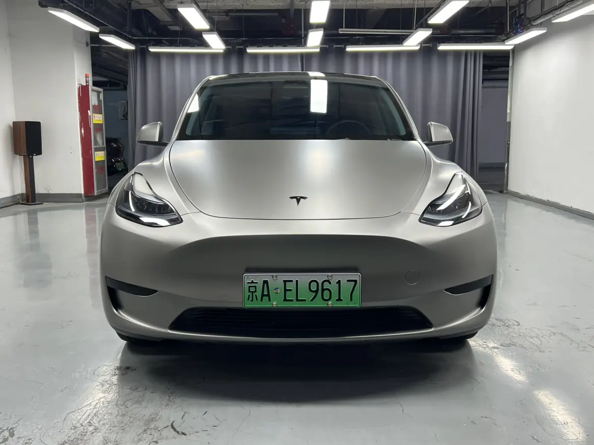 Tesla Model Y  из Китая