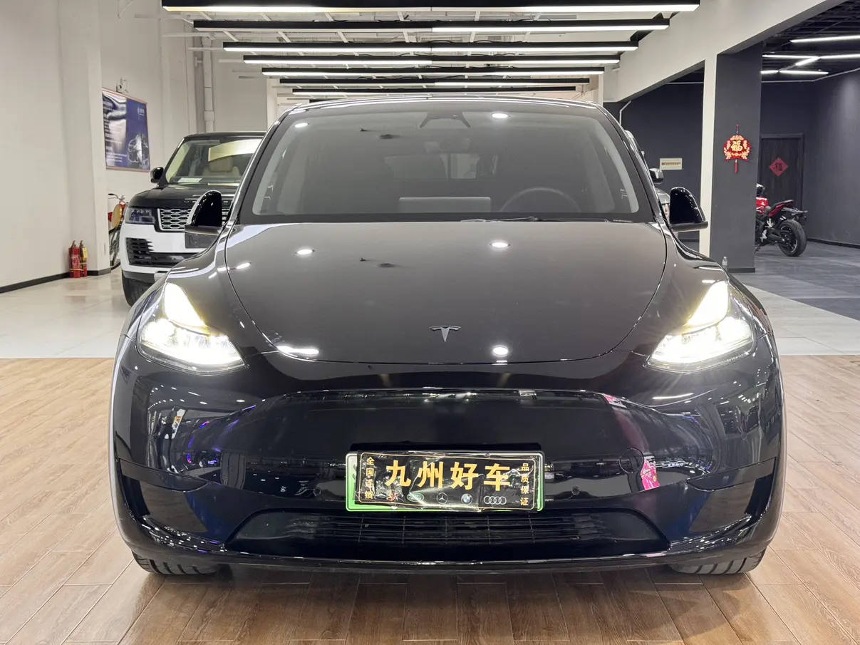Tesla Model Y  из Китая