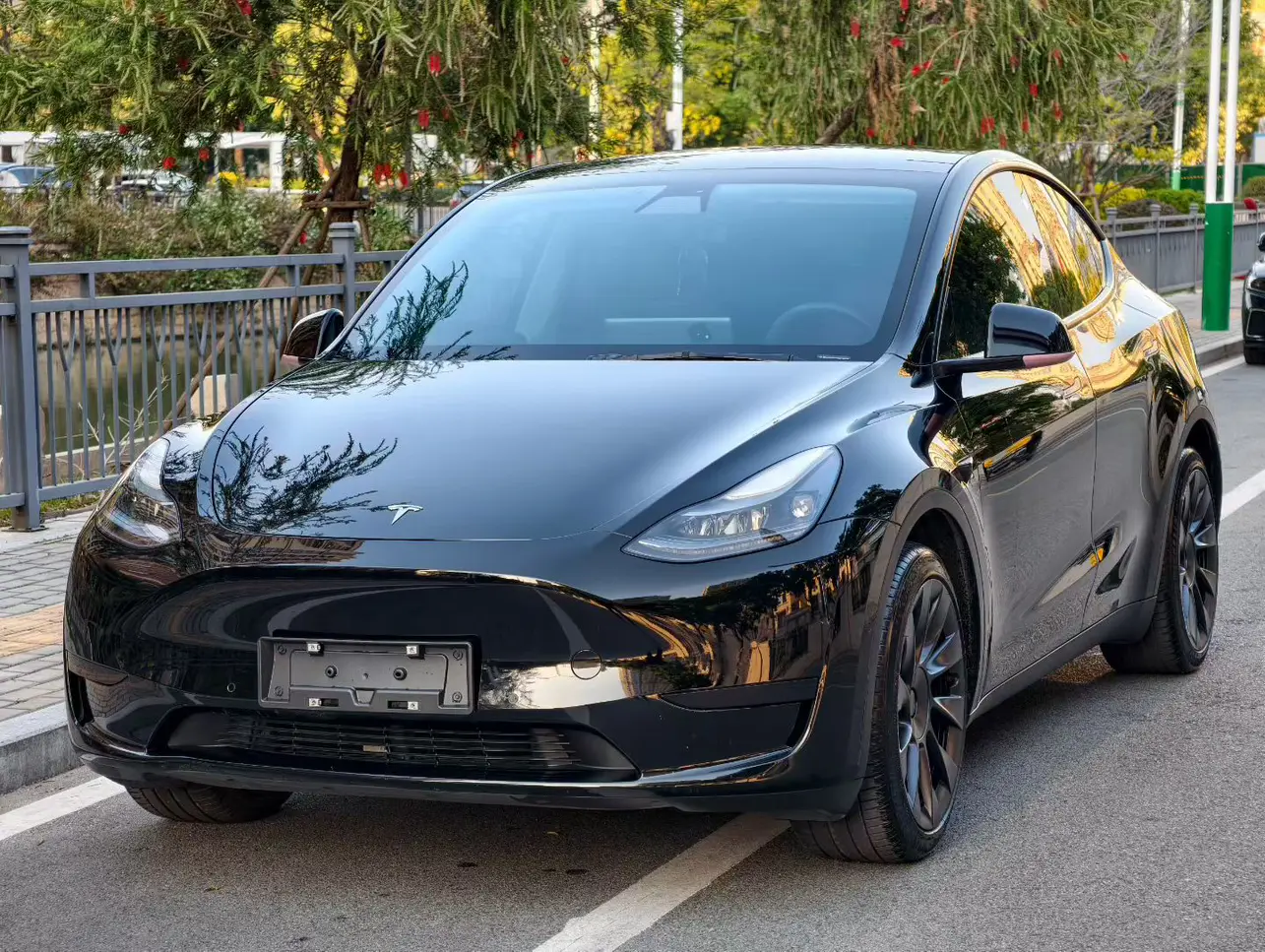 Tesla Model Y  из Китая