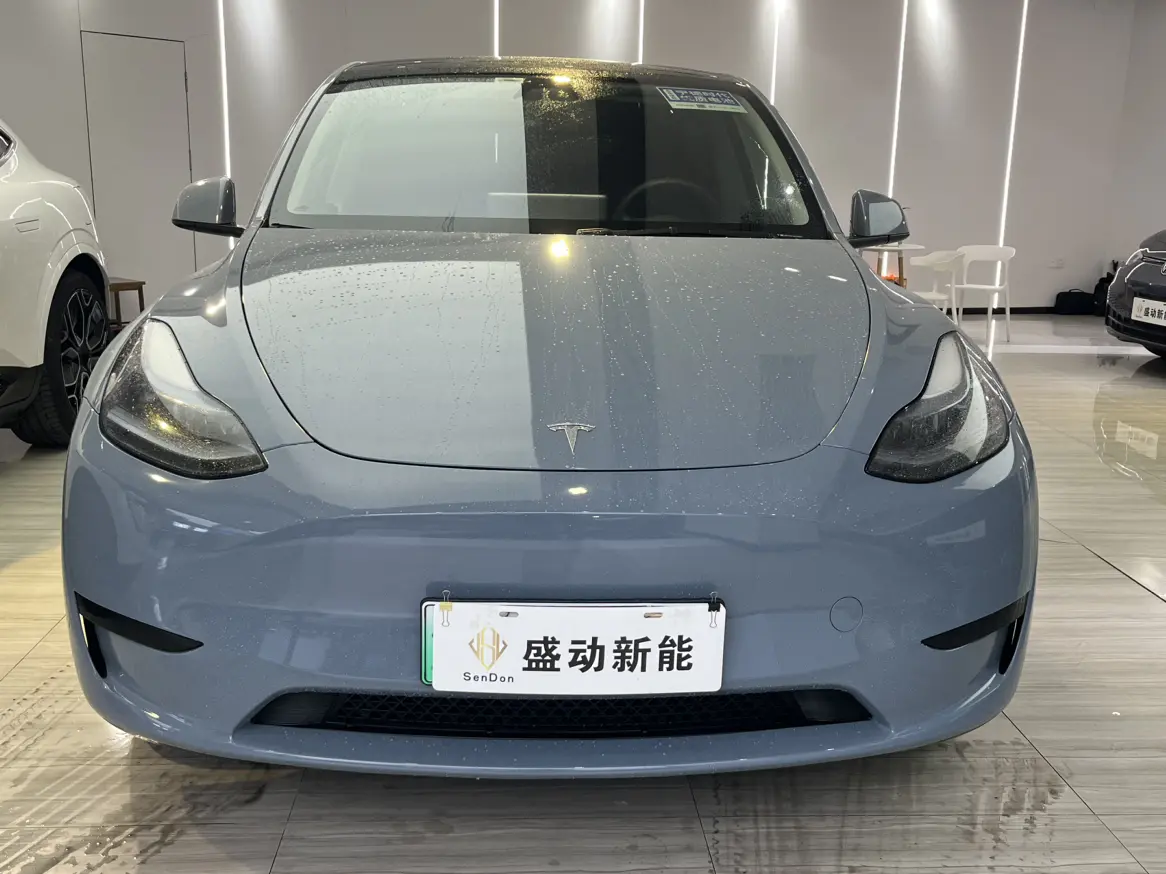 Tesla Model Y  из Китая