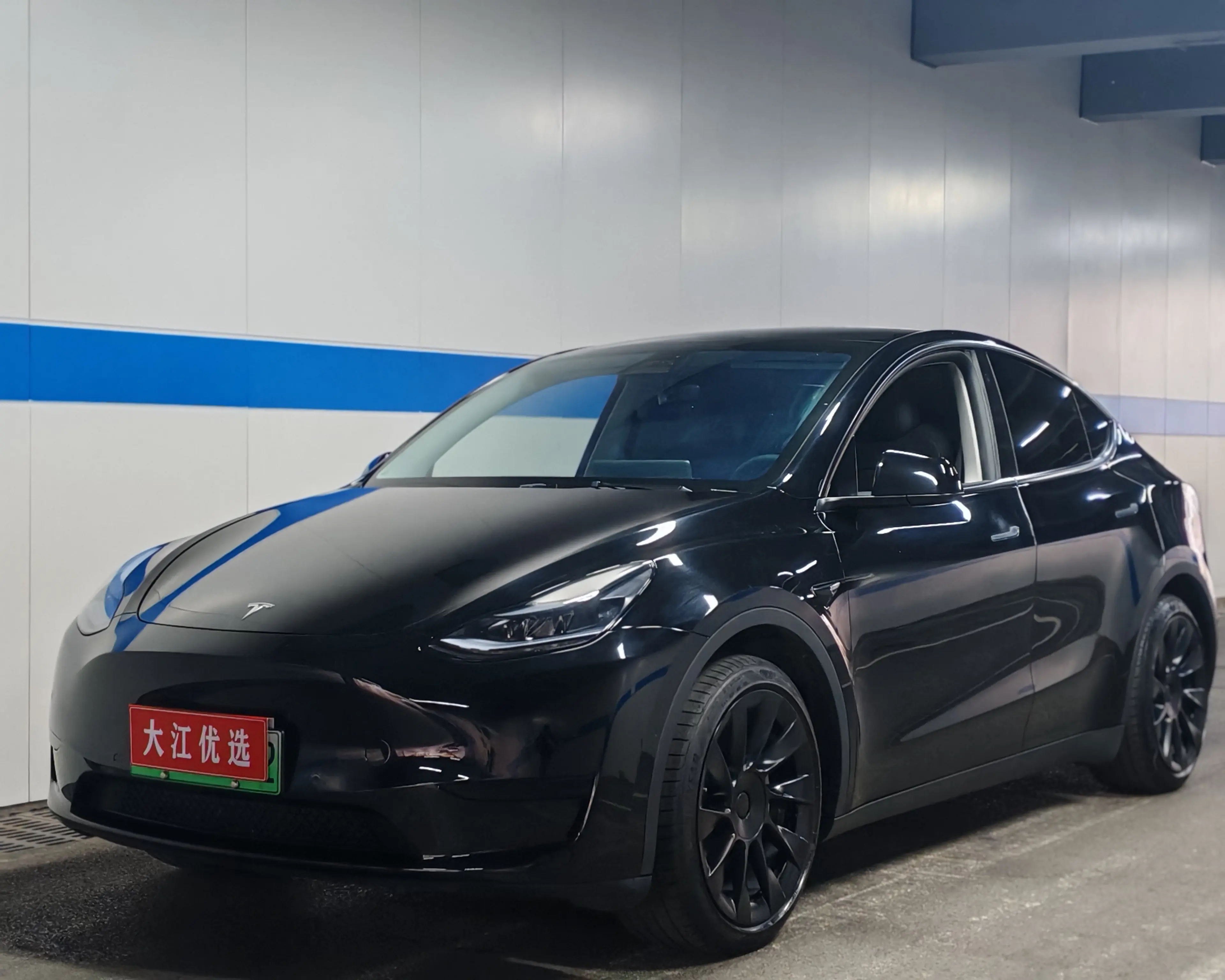 Tesla Model Y  из Китая