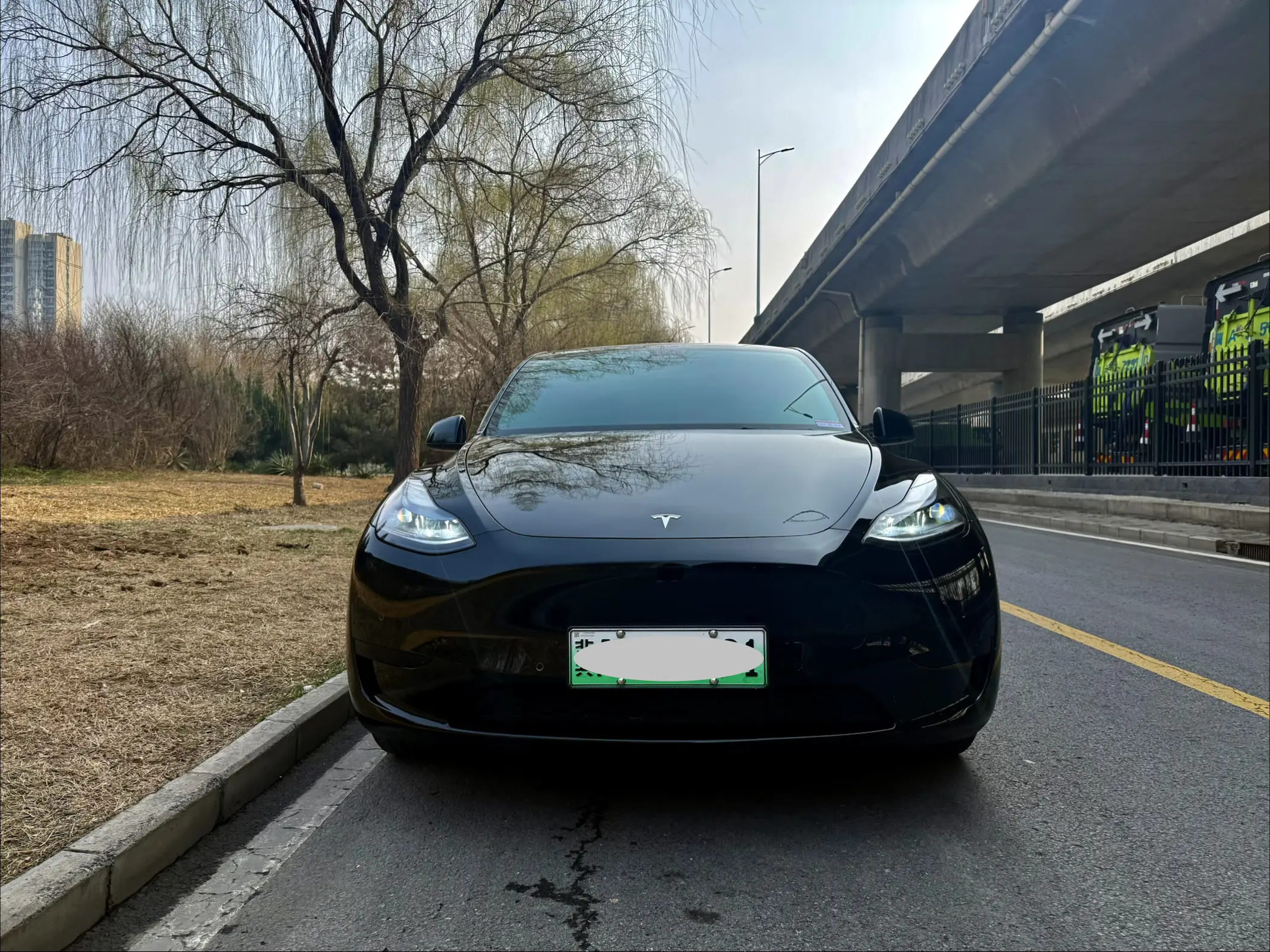 Tesla Model Y  из Китая