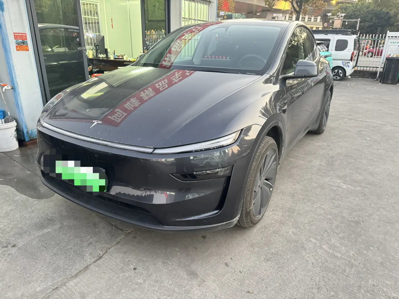 Tesla Model Y  из Китая