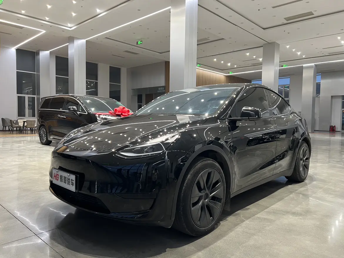 Tesla Model Y  из Китая