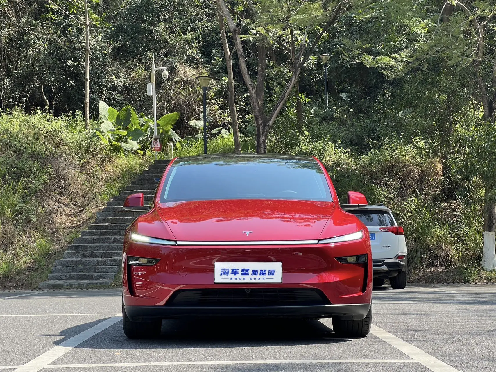 Tesla Model Y  из Китая