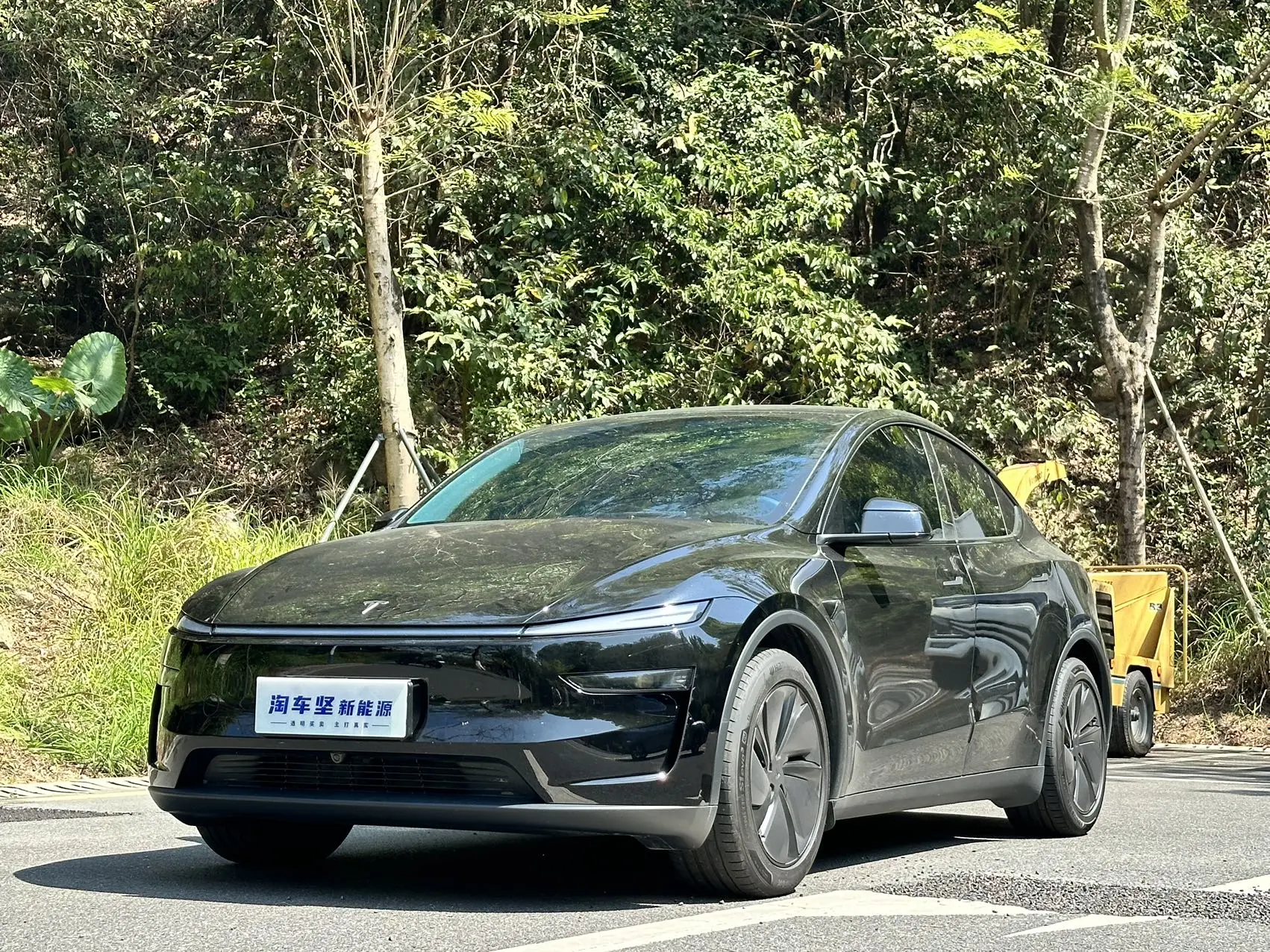 Tesla Model Y  из Китая
