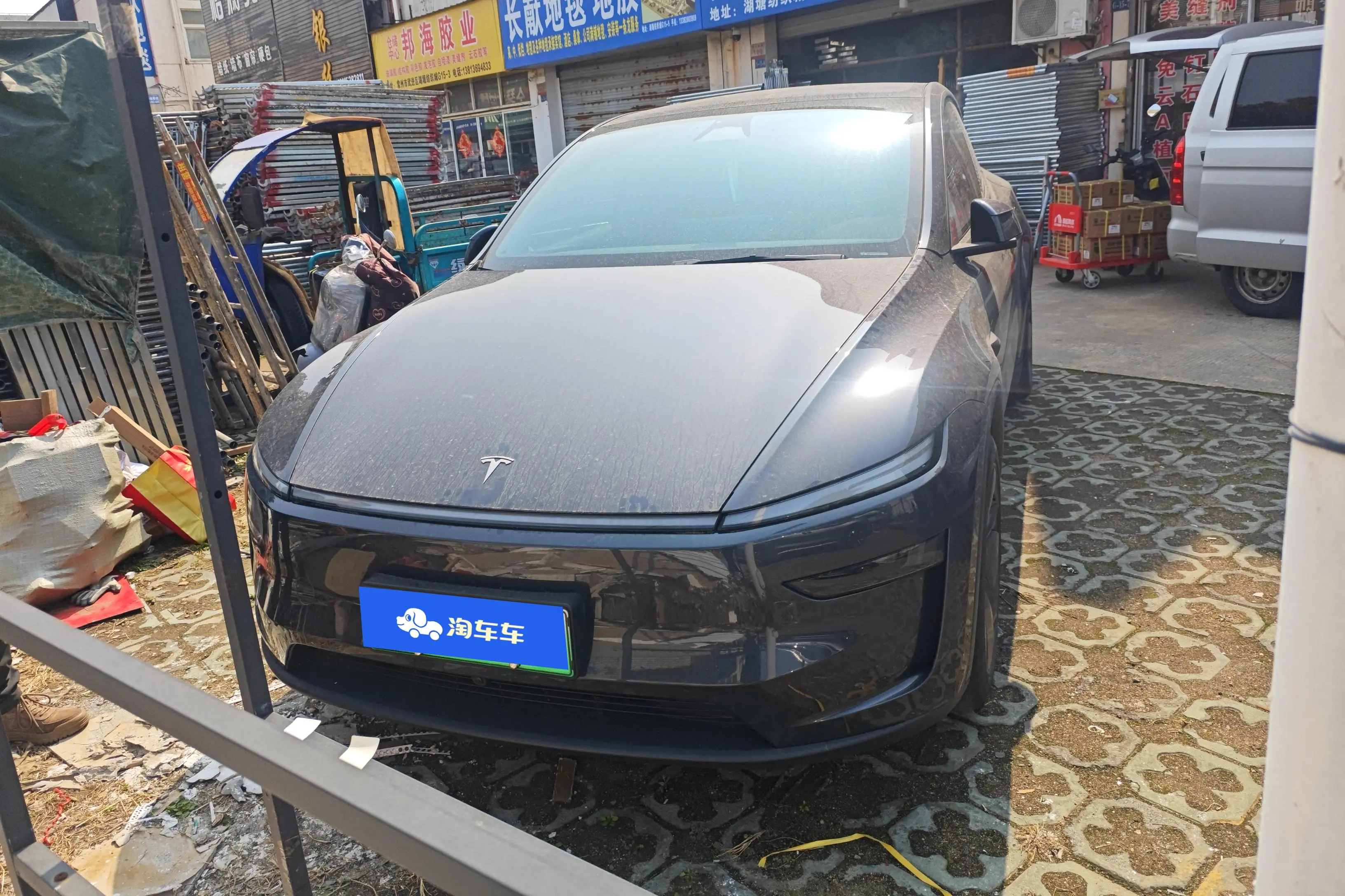 Tesla Model Y  из Китая